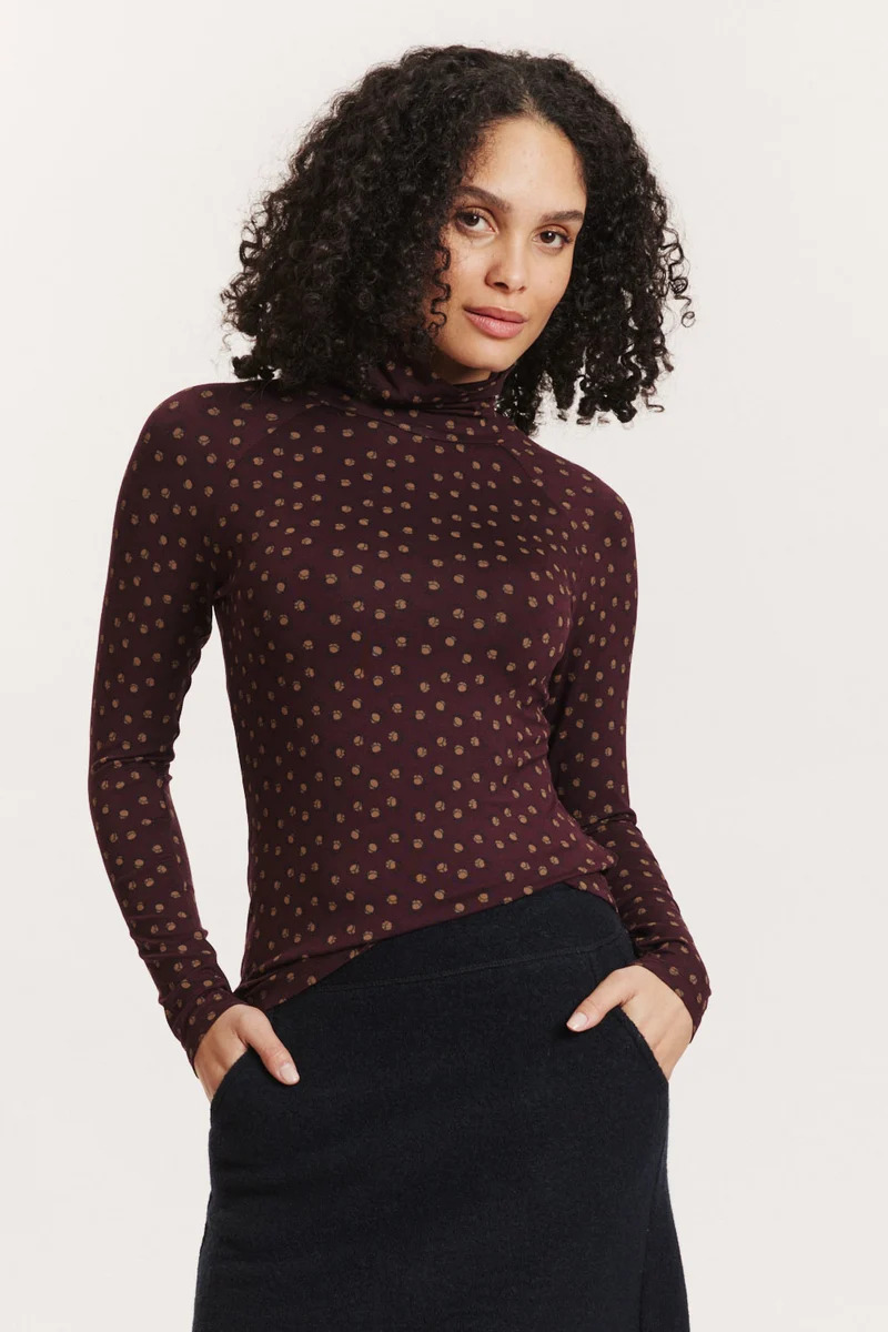 Sous-pull-Chiaraa-burgundy-sun-viscose-ecovero-Tranquillo02