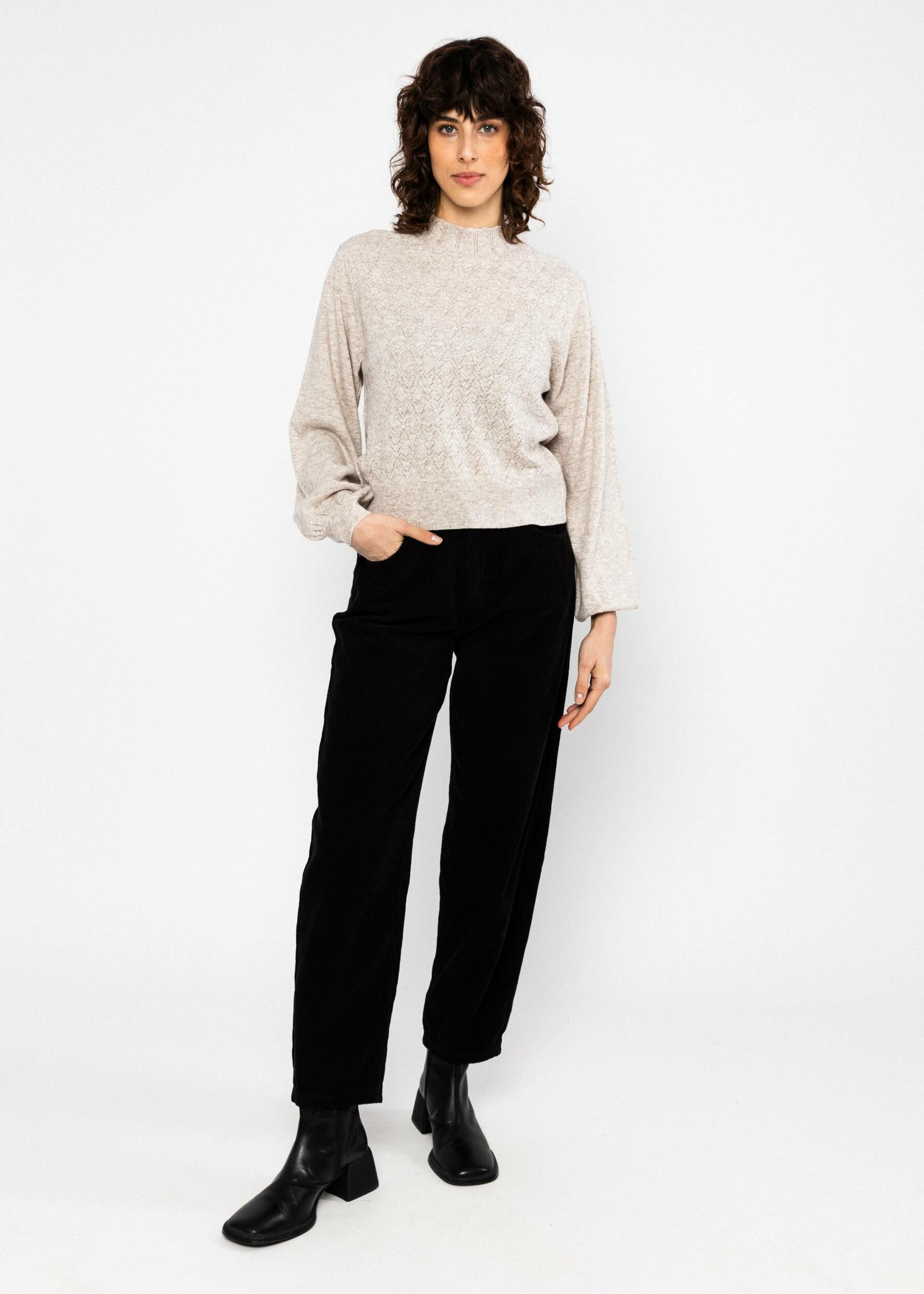 Pull-Feeling-Fancy-driftwoog-glow-melange-beige-laine-Acetate-Naia-Renew-Blutsgeschwister05