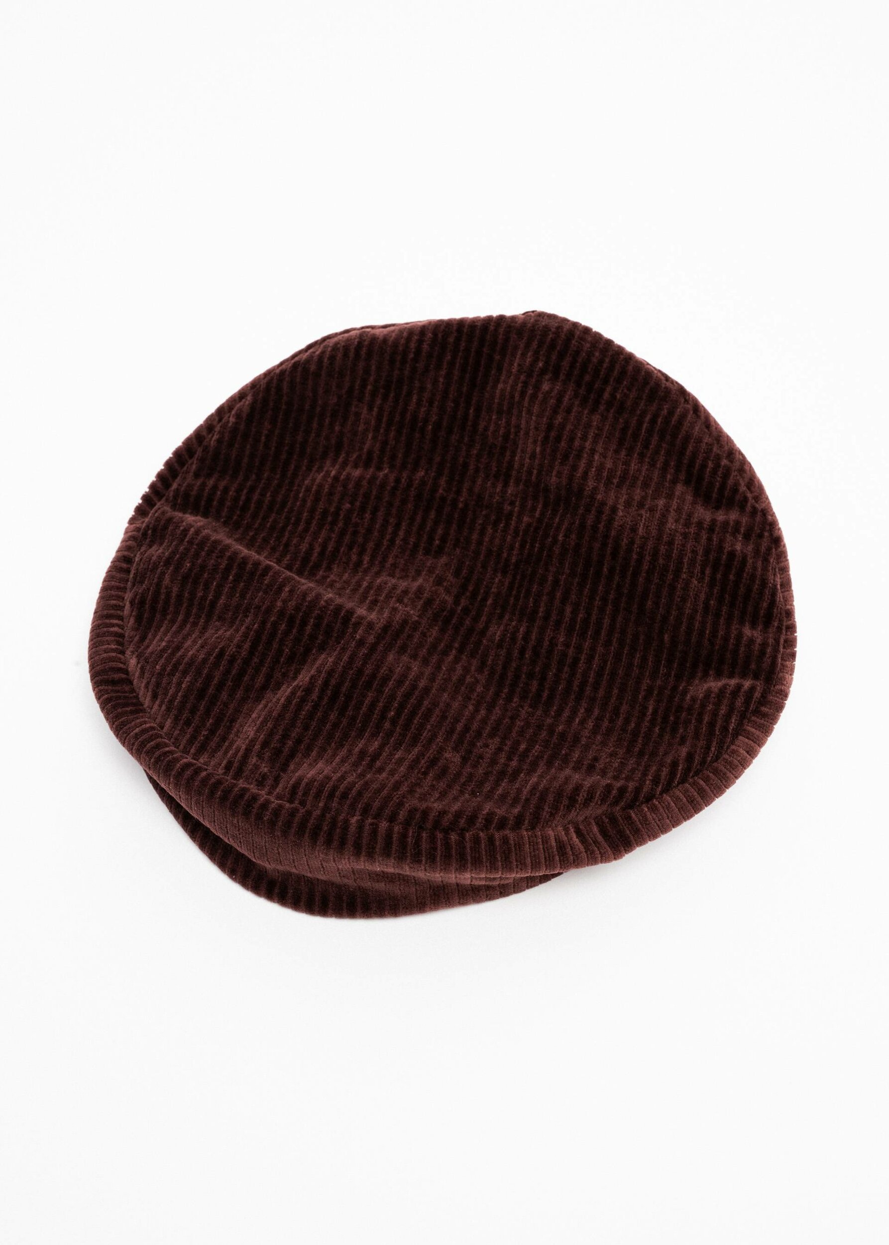 Beret-d-amour-brown-velours-coton-biologique-polyester-recyclé-blutsgeschwister04