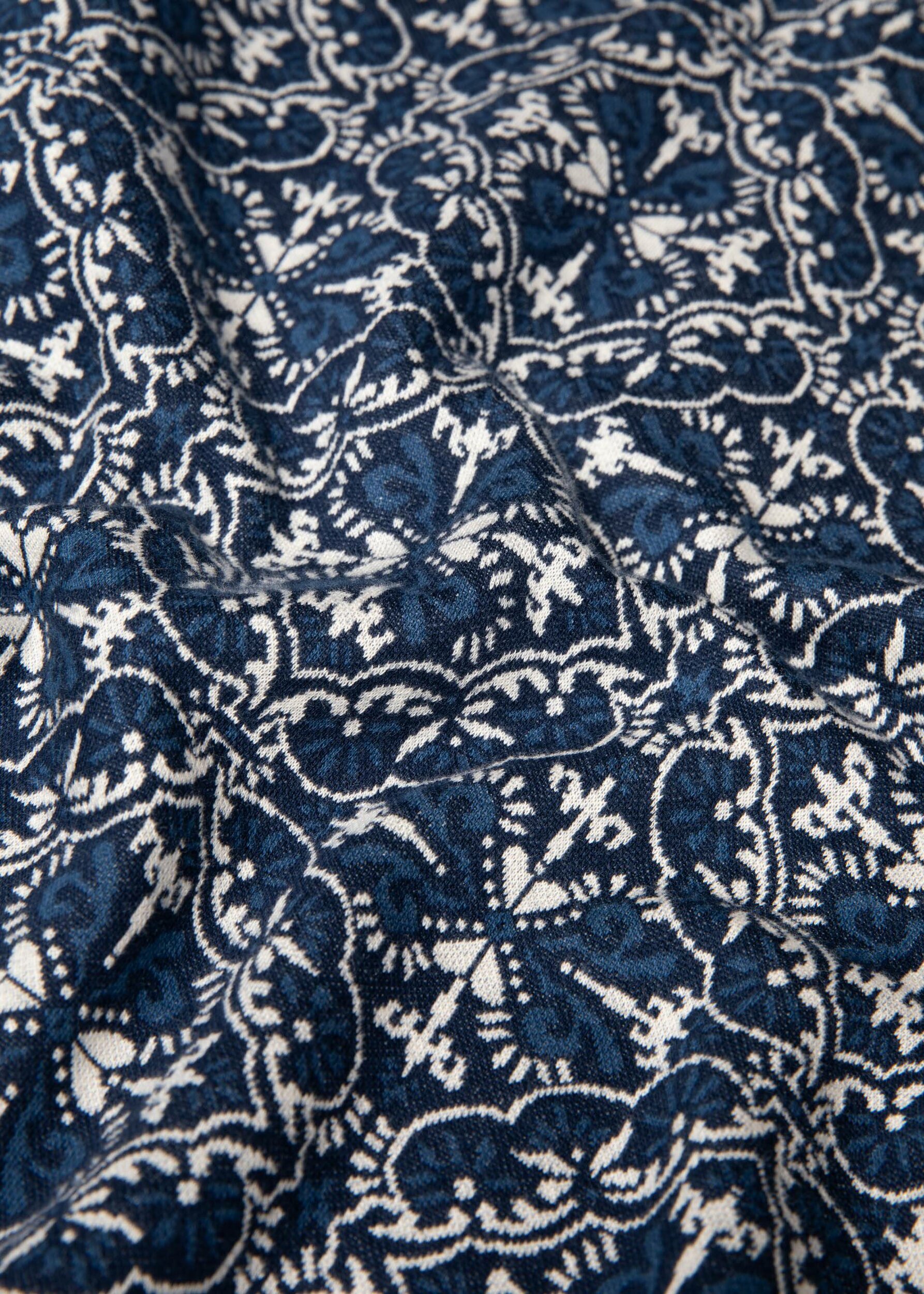 Pull-warm-up-turtle-vienna-art-blue-bleu-coton-biologique-Blutsgeschwister02