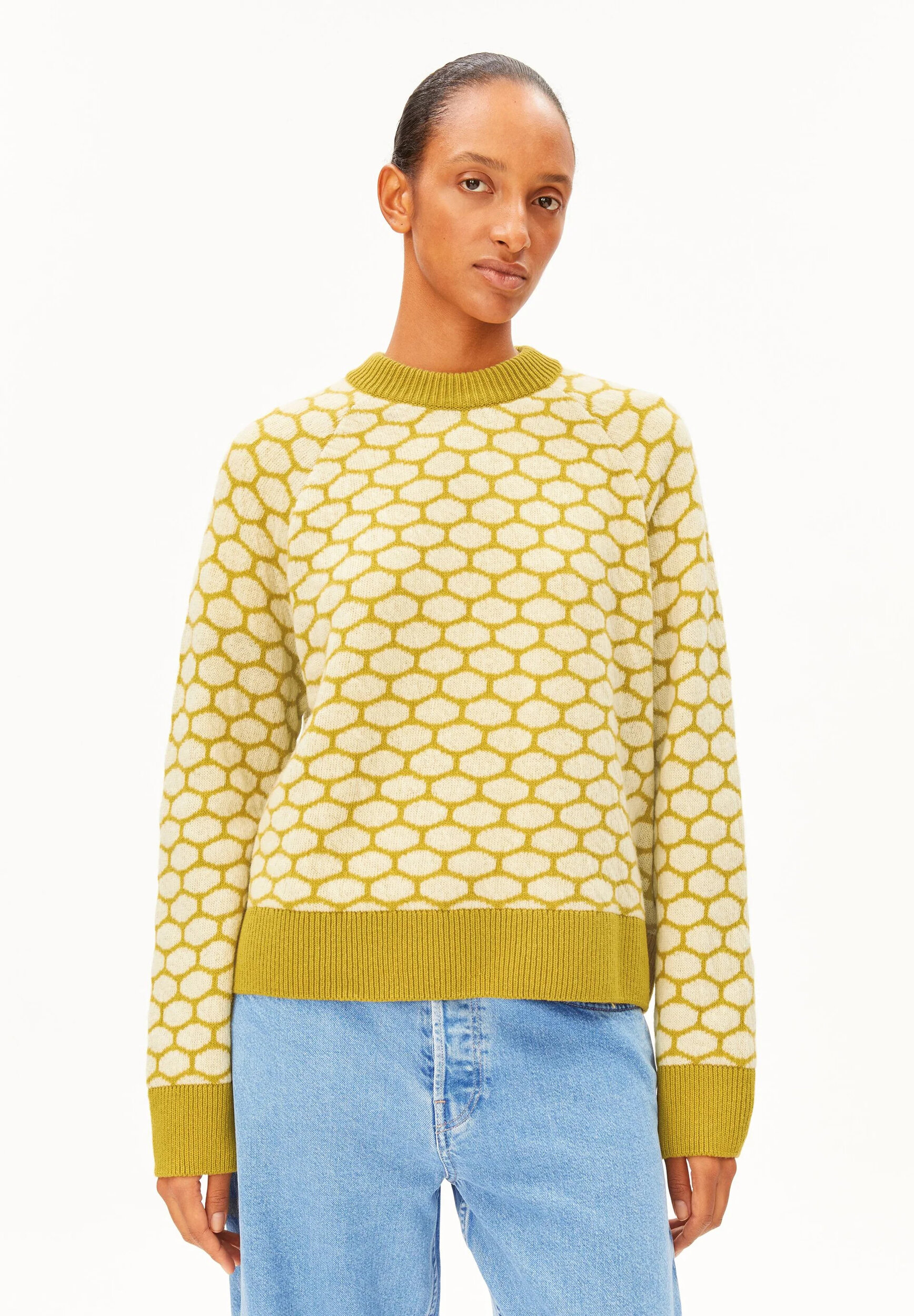 Pull-Multi-dots-moss-laine-recyclee-laine-biologique-Armed-Angels01