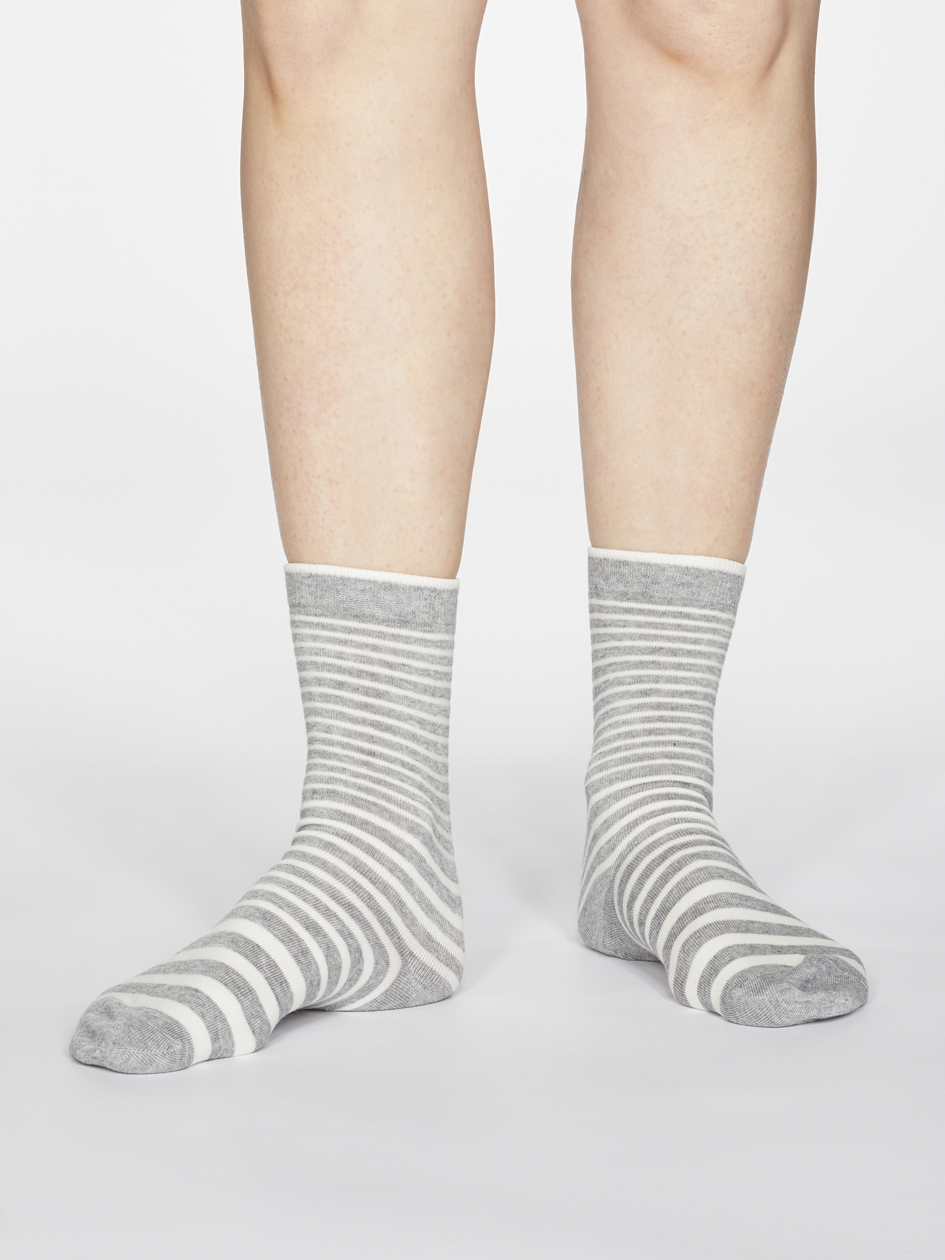 SPW624-GREY-MARLE--Jacinda-Stripe-Bamboo-Organic-Cotton-Blend-Socks-in-Grey-Marle-2F