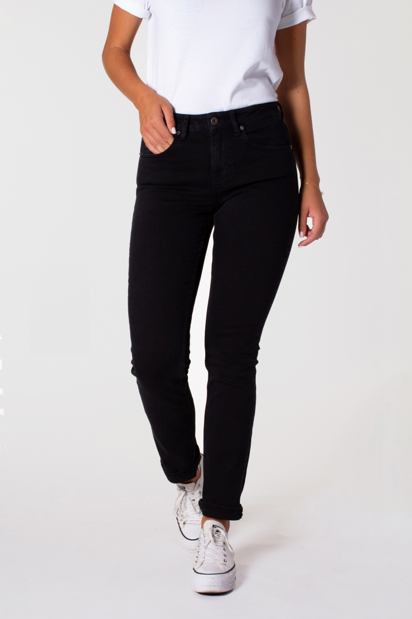120-Black-1602