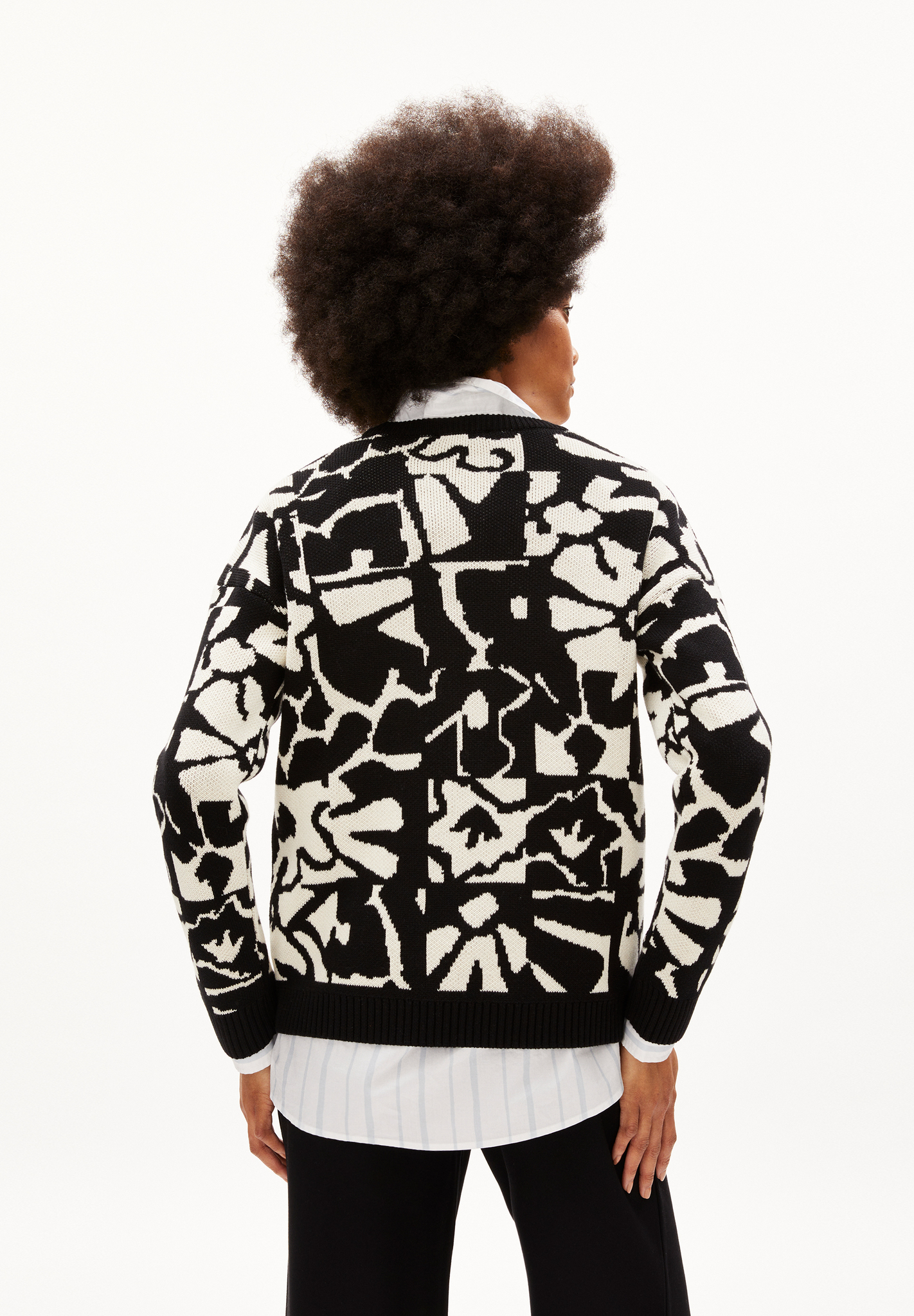 Pull Olessyaa - noir et blanc - coton biologique - Armed Angels 02