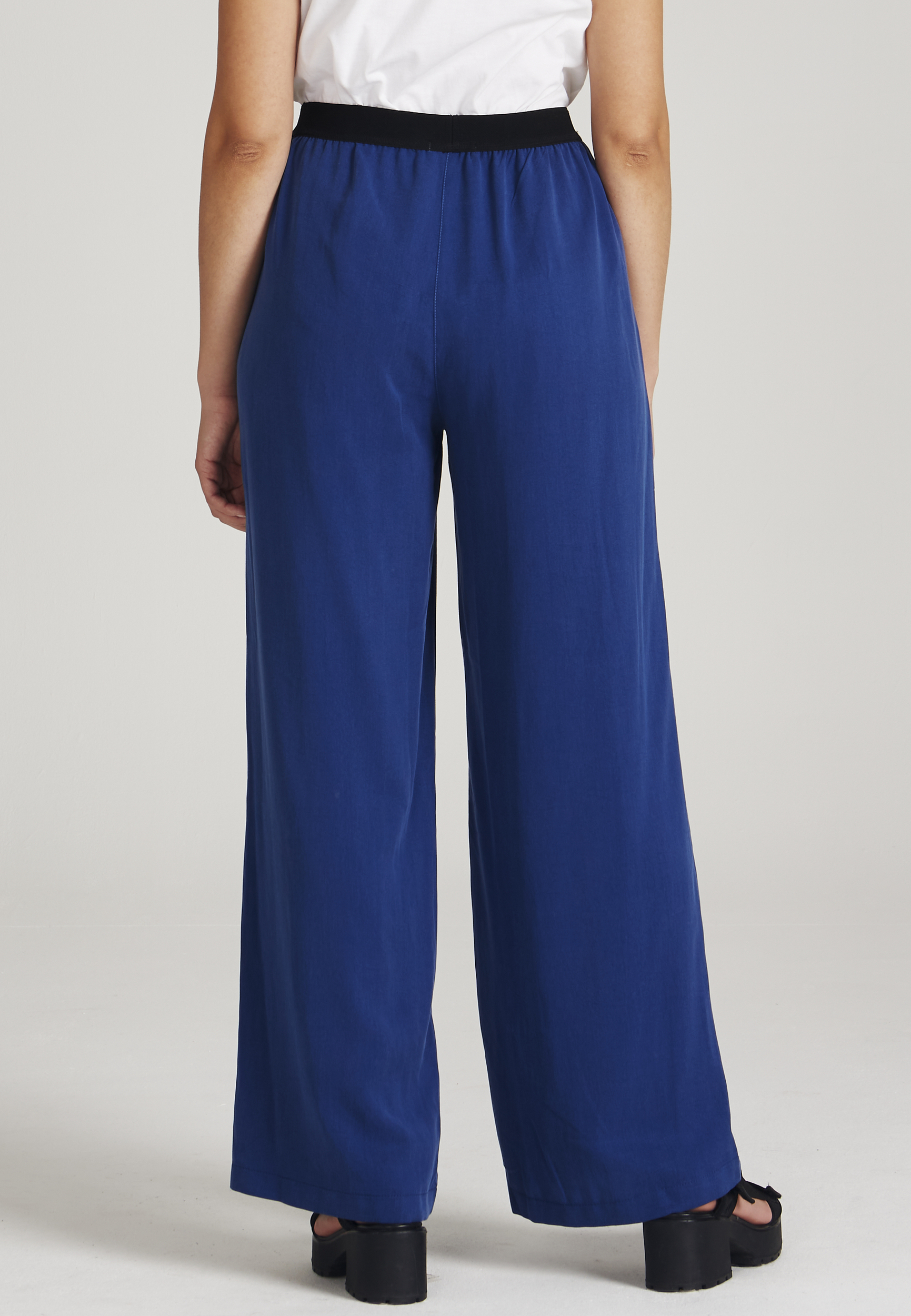 Pantalon Nadia - bleu (tencel) - Givn 05