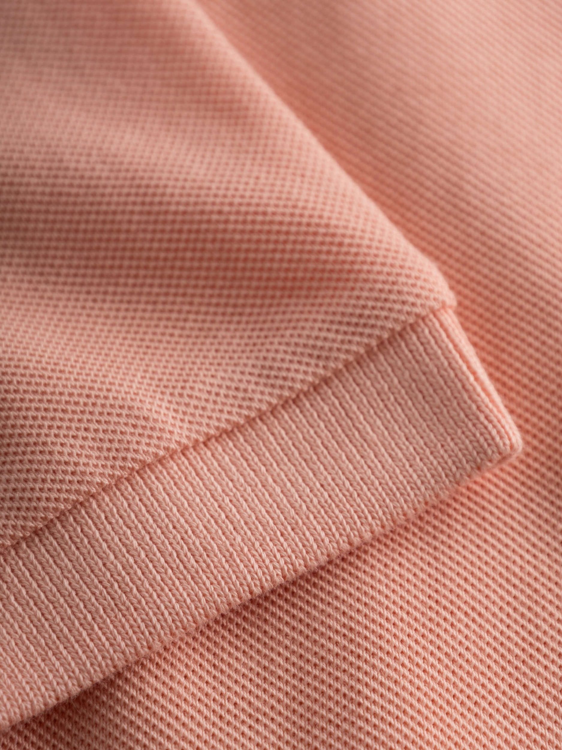 20092 - Basic badge polo - GOTS-Vegan - 1379 Coral Pink - Extra 4