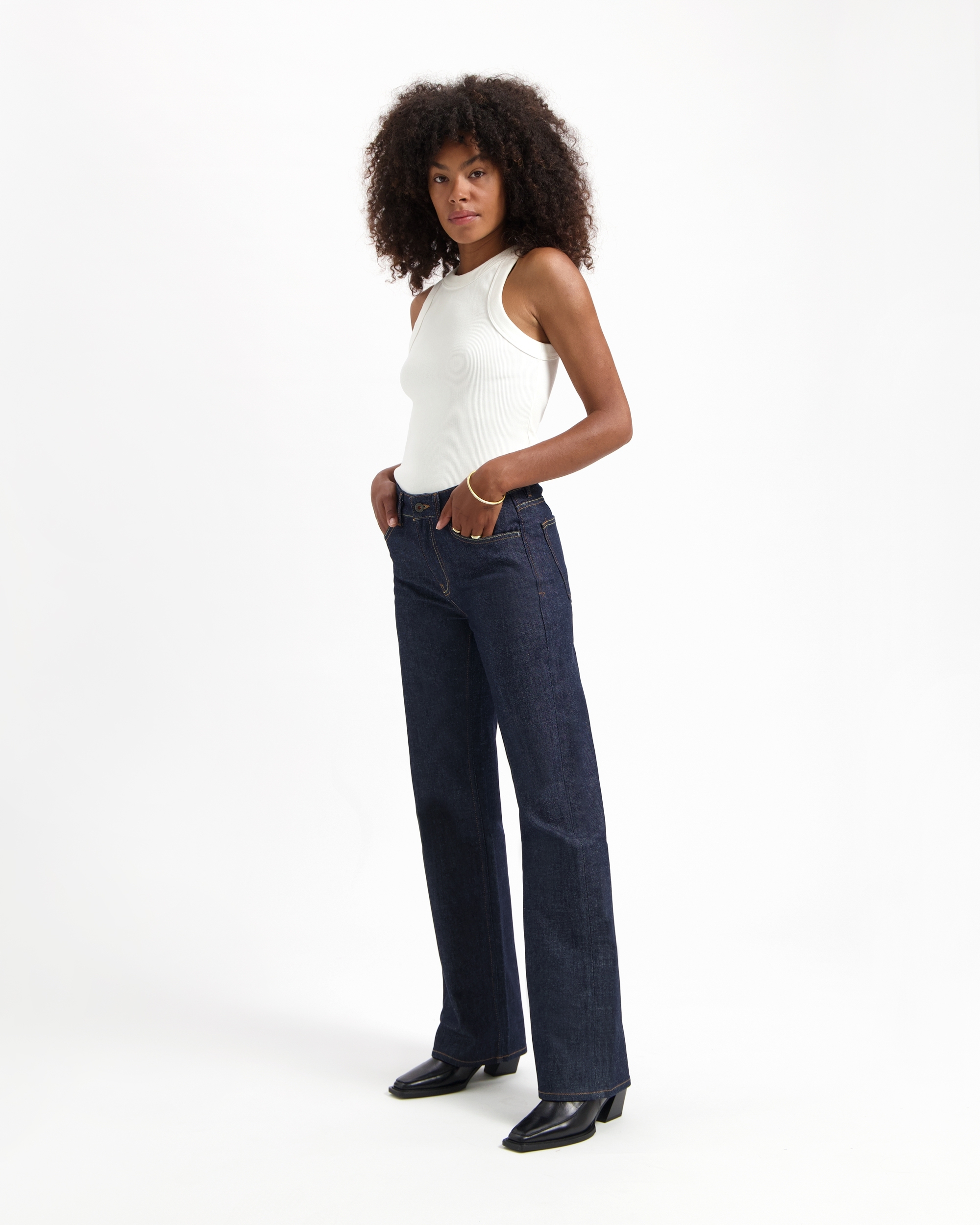 Jeans Lena loose - dry - coton regeneratif - Kuyichi 03