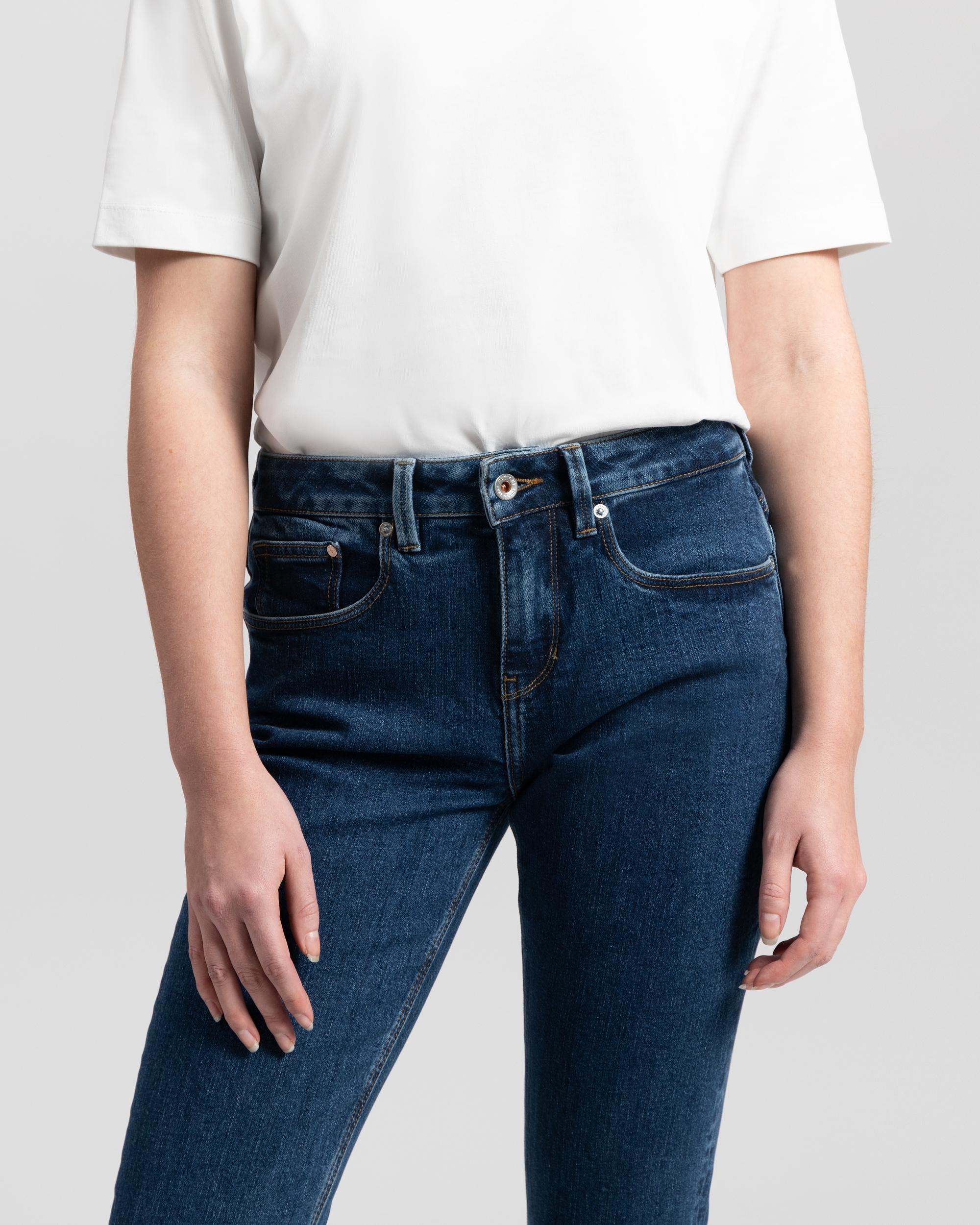 Jeans Sara - straight - Forever - coton biologique et coton recyclé - Kuyichi 02