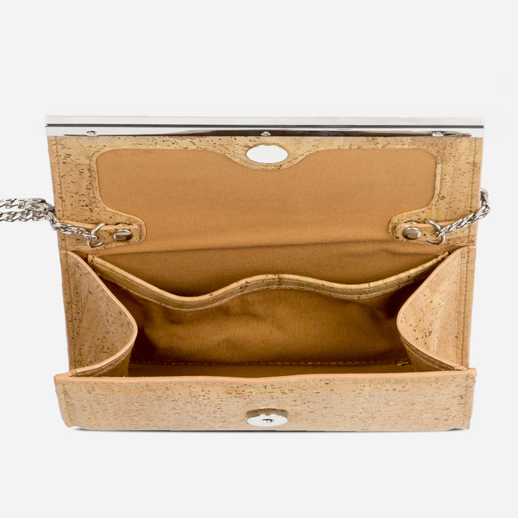 cork-clutch-light-brown-inside