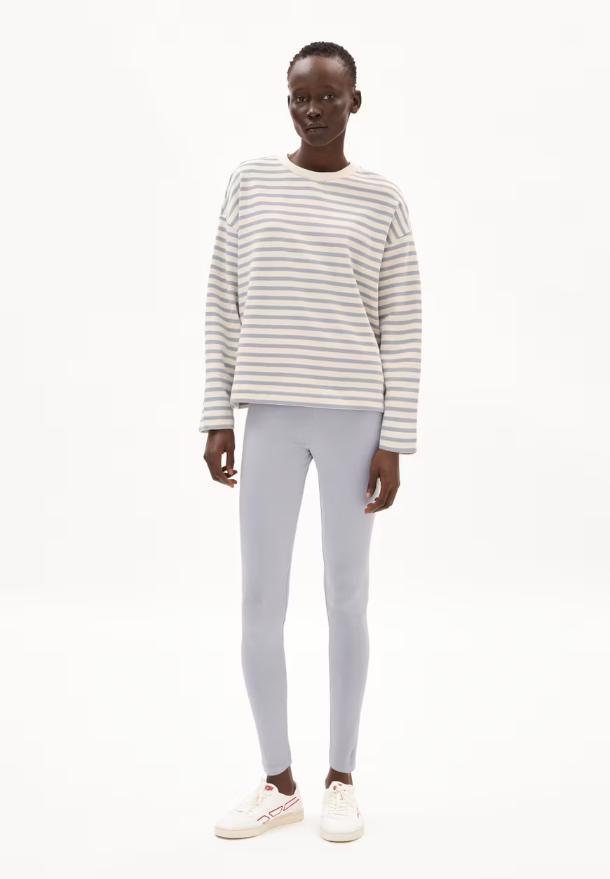 Sweat-Frankaa-maarlen-stripe-undyed-misty-morning-coton-biologique-Armed-Angels05