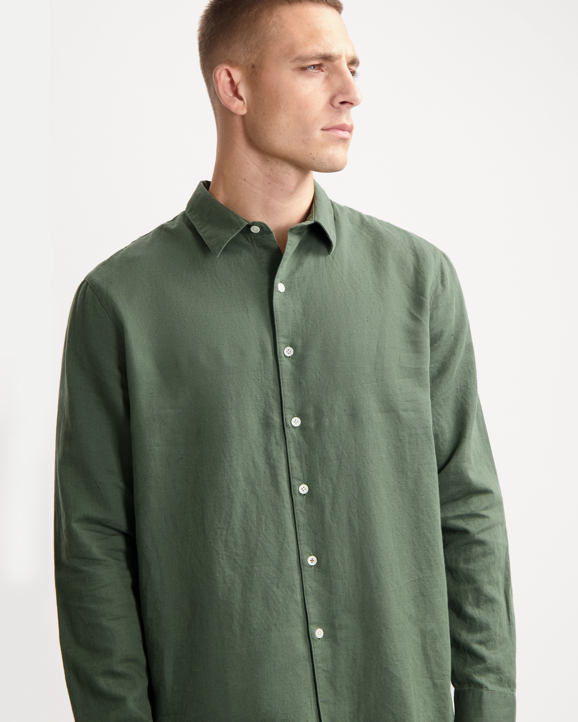 Chemise-Milan-moss-green-coton-biologique-lin-Kuyichi02