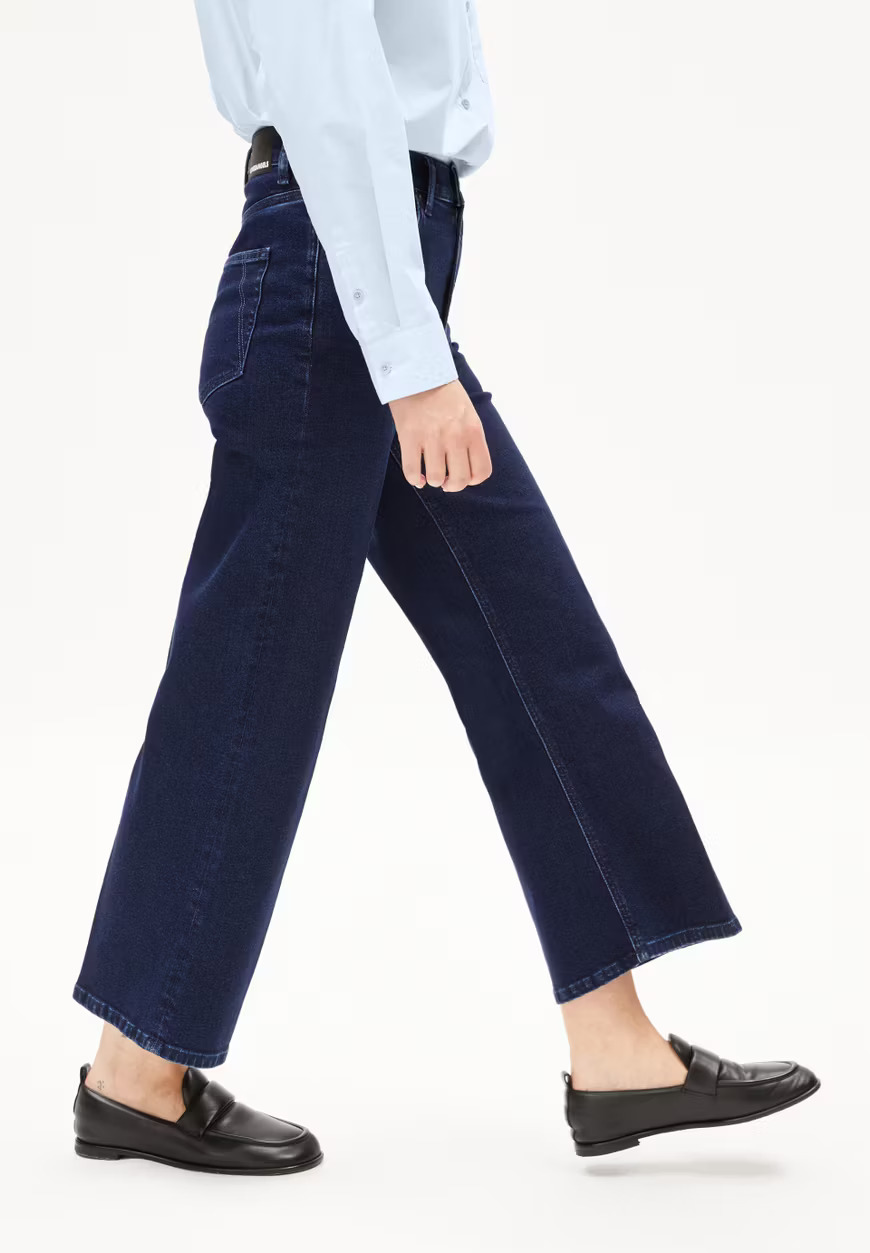 Jeans-Murliaa-cropped-polar-coton-recycle-tencel-Armed-Angels06