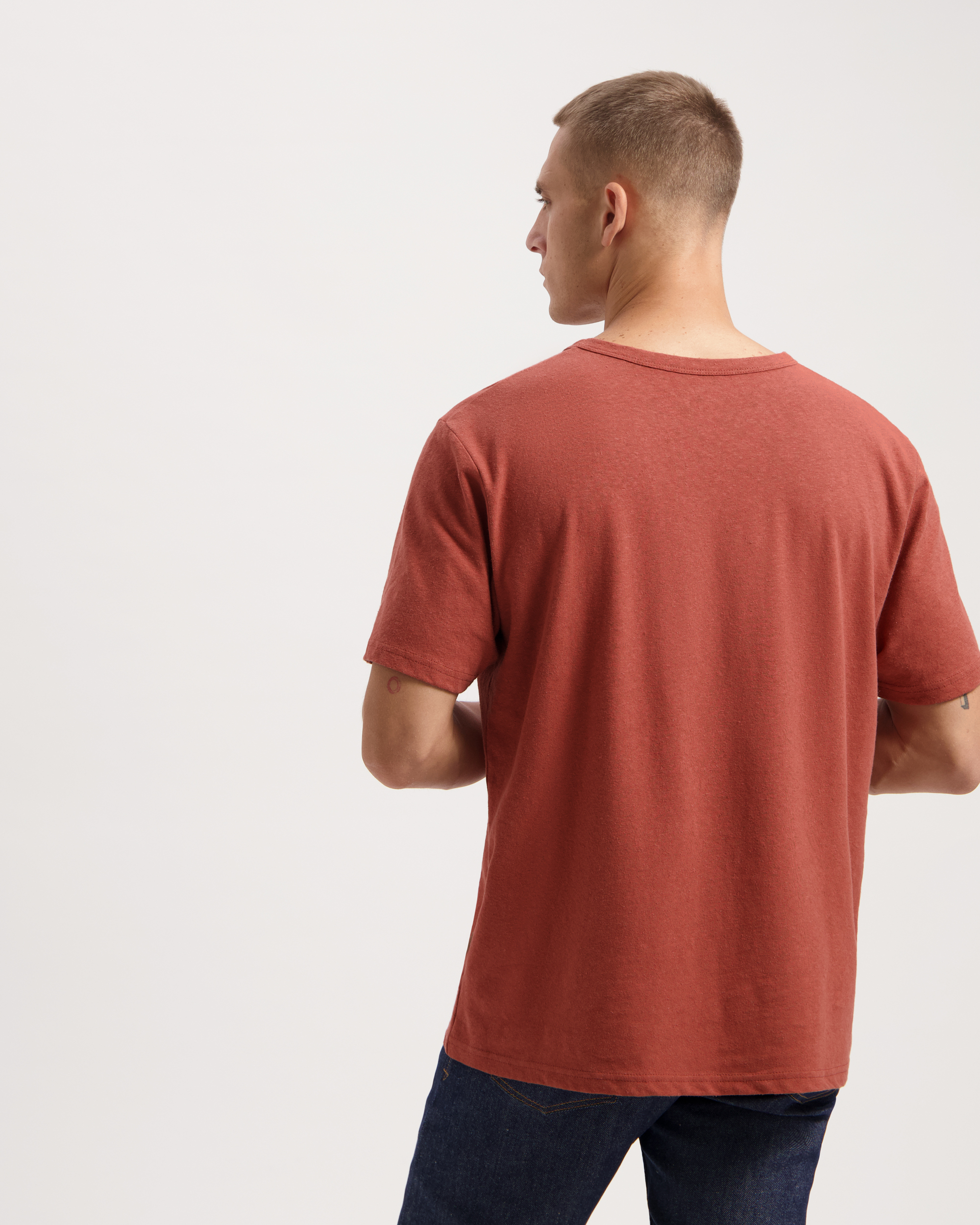 T-shirt-Liam-Terracotta-coton-biologique-chanvre-Kuyichi03