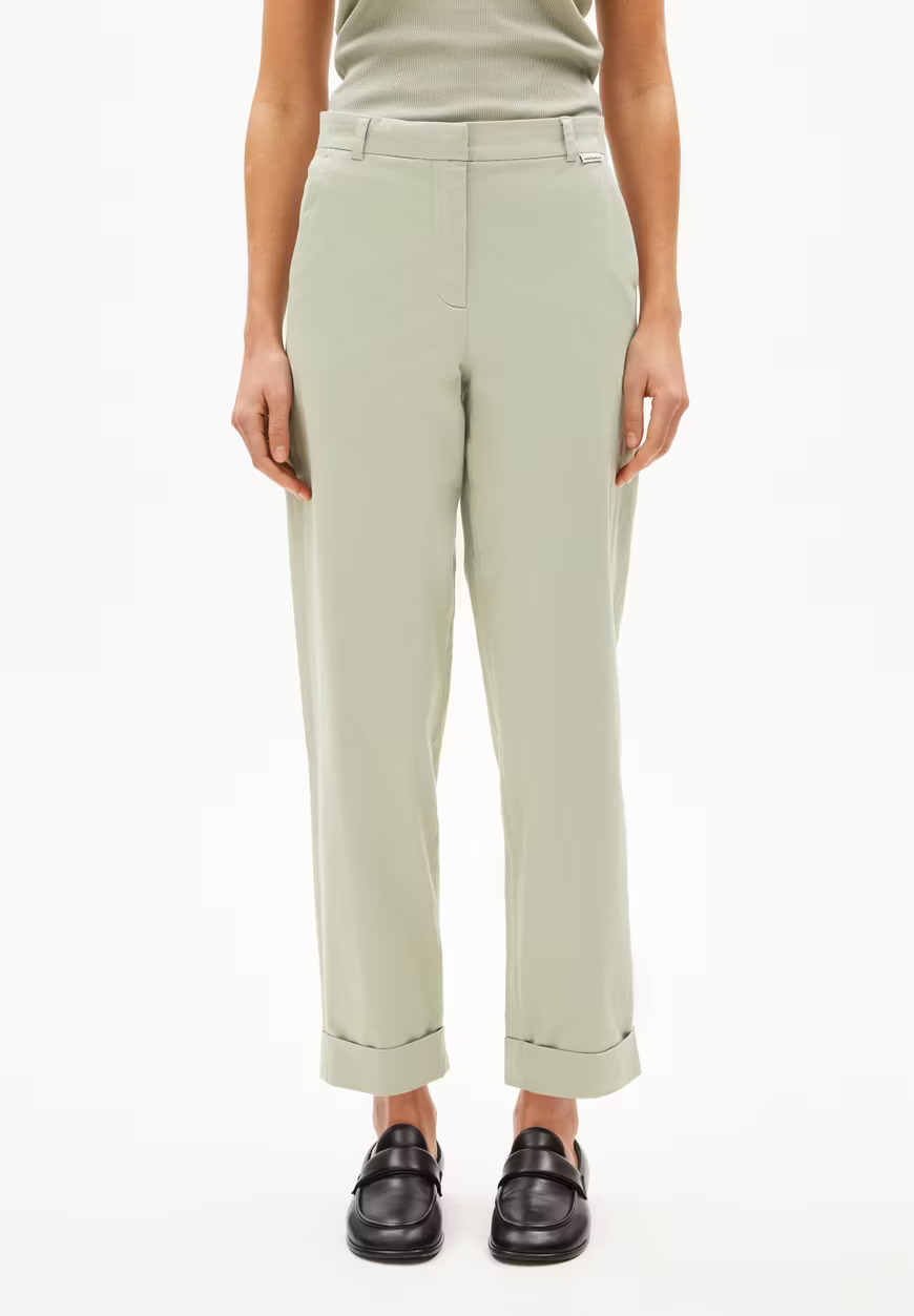 Pantalon-Kaadwi-seagreen-coton-biologique-Armed-Angels01