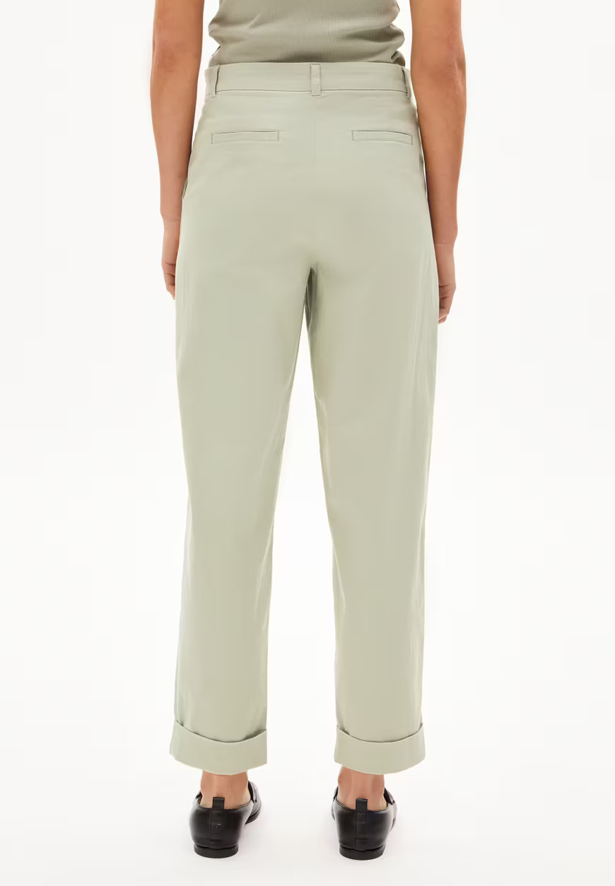 Pantalon-Kaadwi-seagreen-coton-biologique-Armed-Angels02