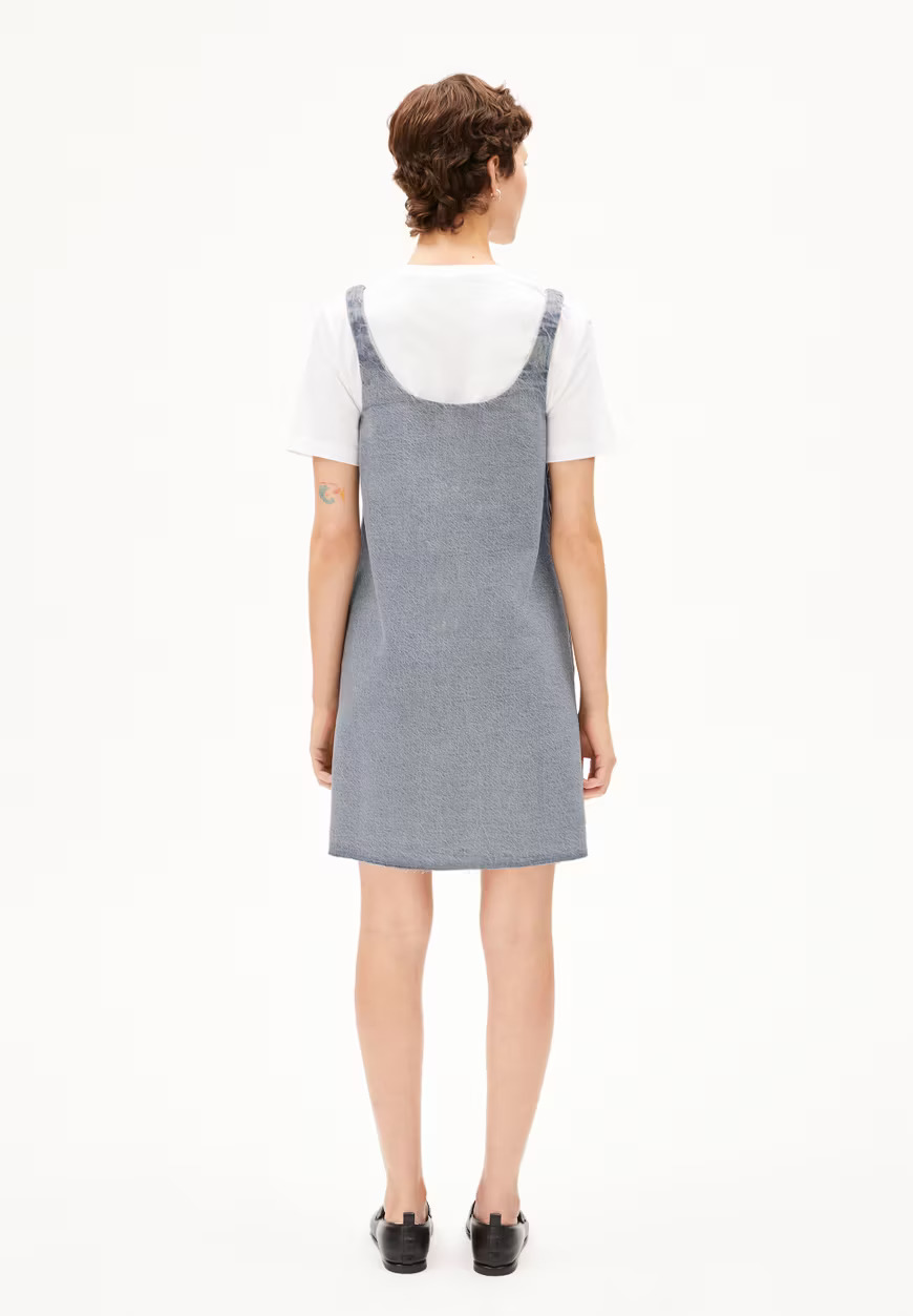 Robe-Naava-fog-coton-biologique-polyester-recycle-Armed-Angels02