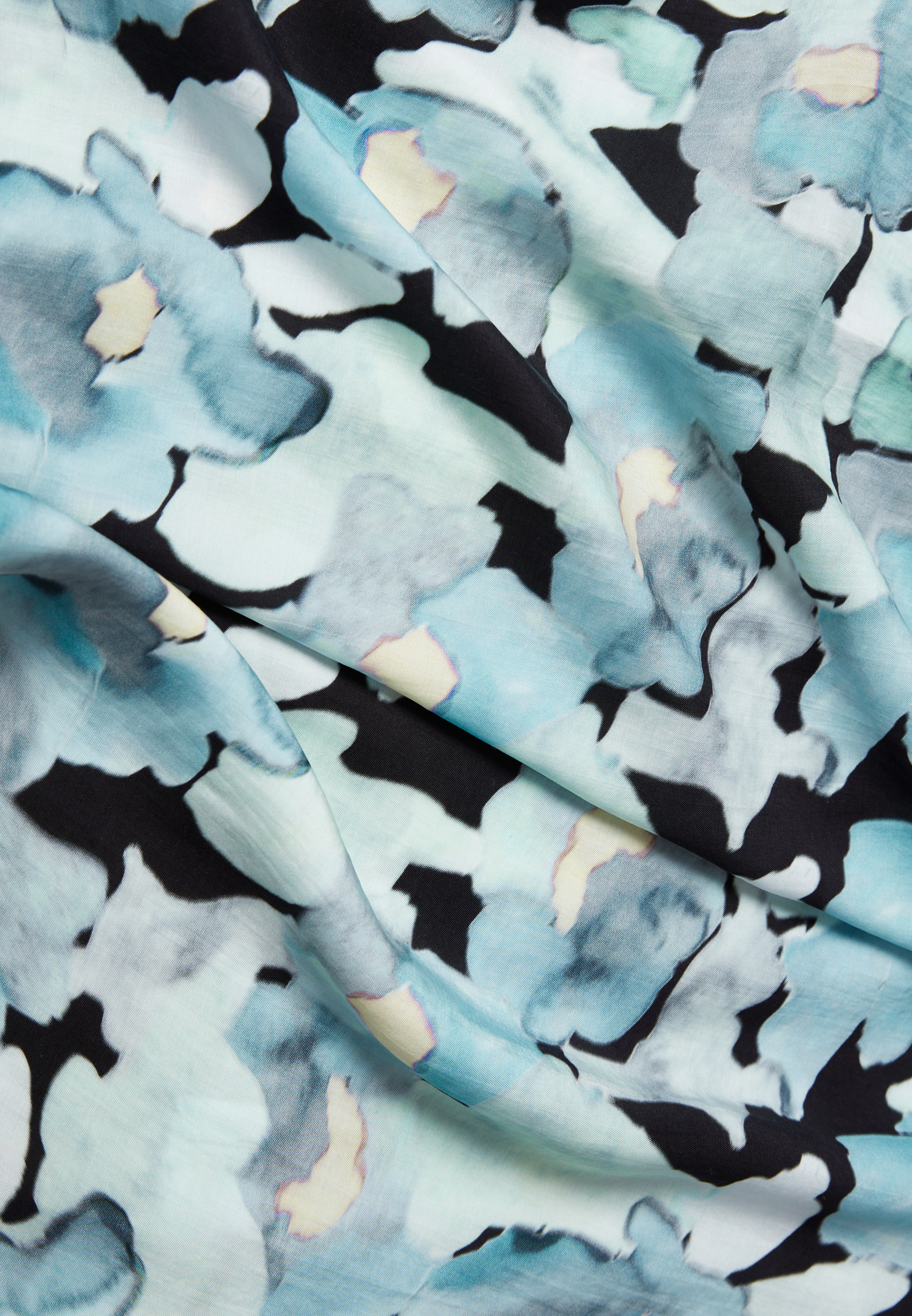 Robe-Roxie-Dreamy-Florals-Tencel-Givn02