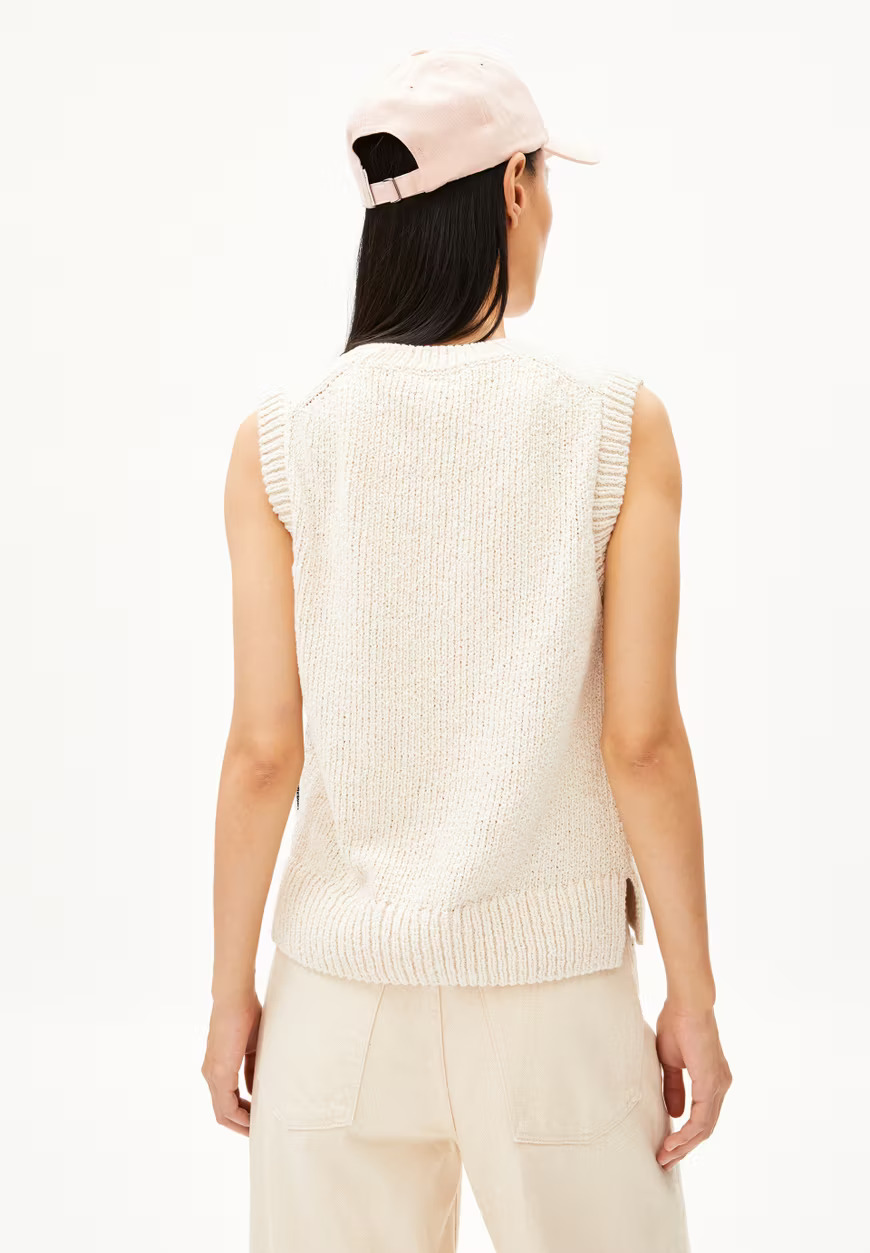Debardeur-Taari-oatmilk-light-oatmilk-coton-biologique-polyester-recycle-Armed-Angels02