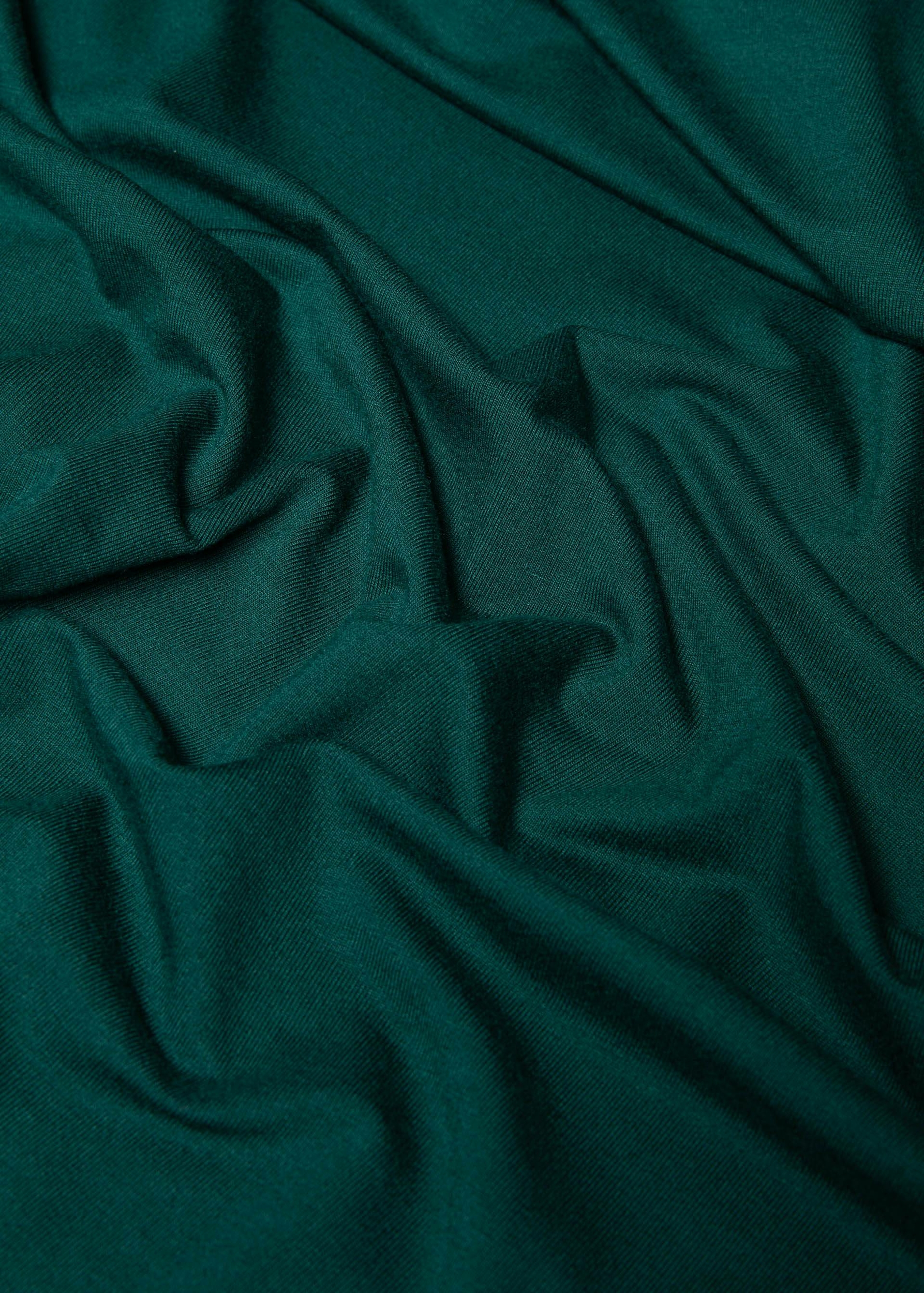 Pantalon-dressed-for-success-dense-forest-green-viscose-ecovero-blutsgeschwister02