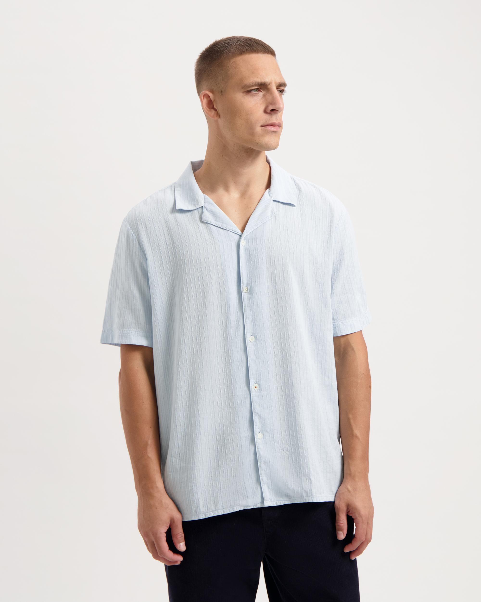 Chemise-Robby-skyway-coton-biologique-lin-Kuyichi01