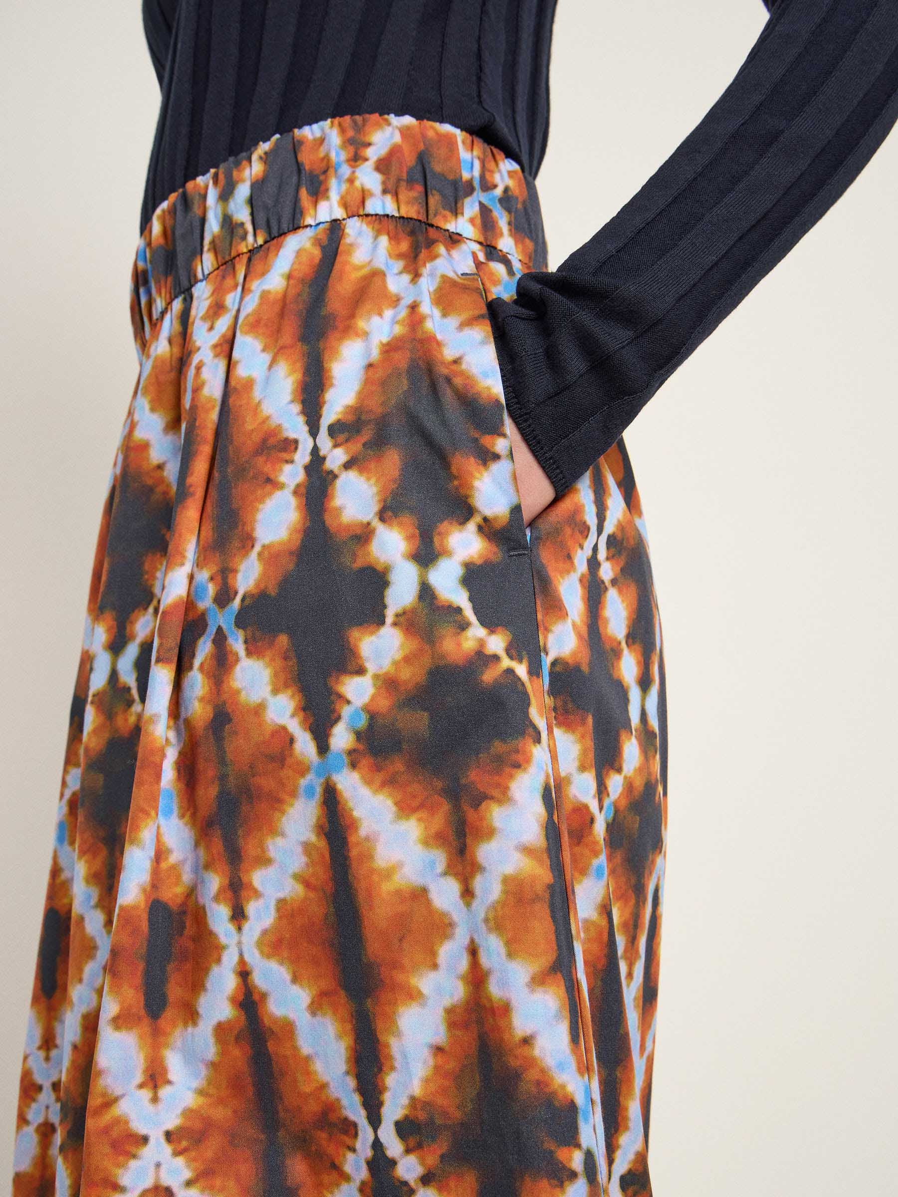 Jupe-Zettie-print-batik-almond-coton-biologique-Lanius03