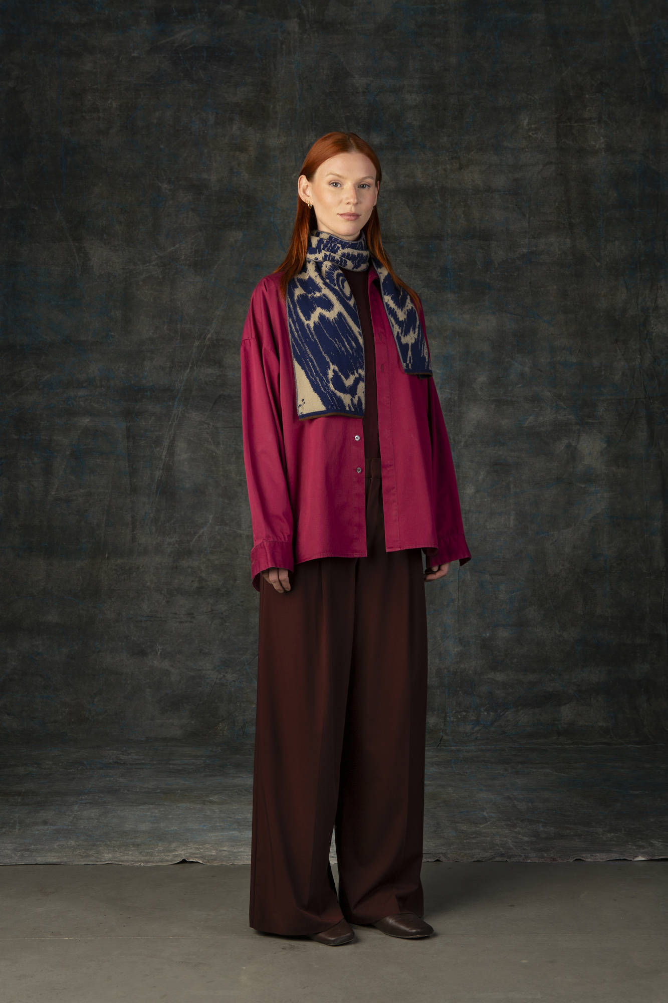 Echarpe-Aurata-Midi-Indigo-laine-merinos-Wolvis02