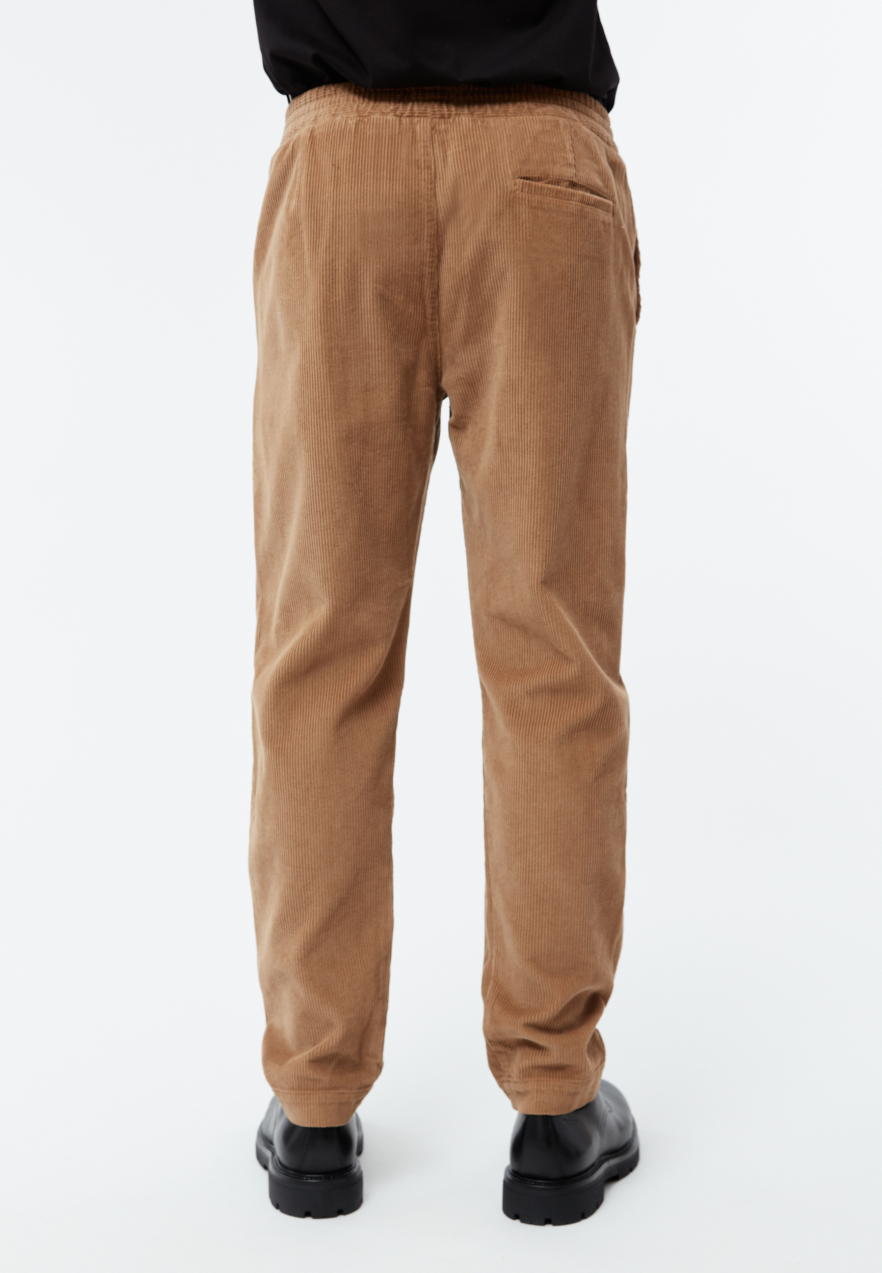 Pantalon-Eric-dark-camel-velours-coton-biologique-Givn05