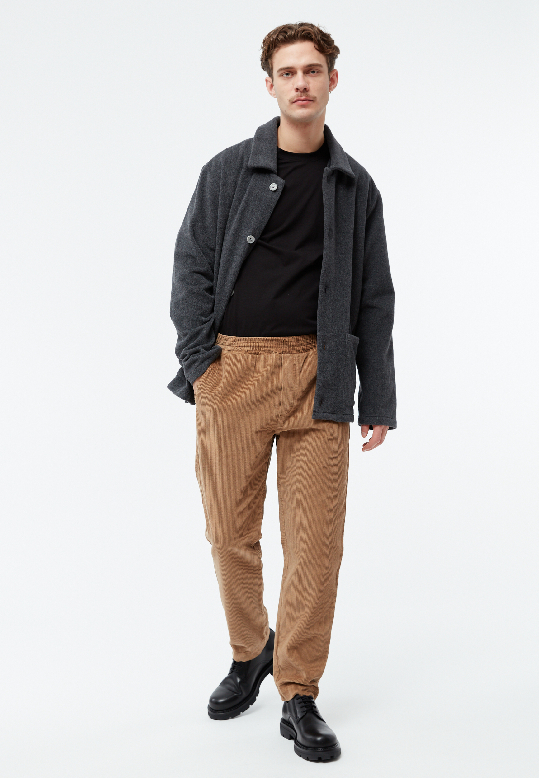 Pantalon-Eric-dark-camel-velours-coton-biologique-Givn03