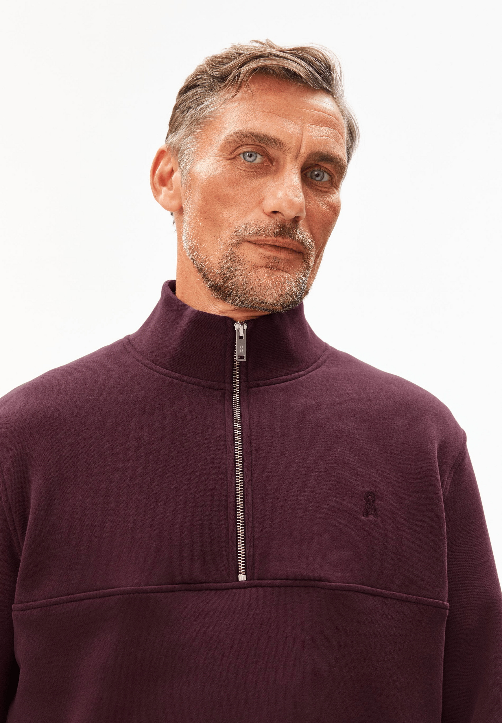 Sweat-Waarlo-dark-cranberry-coton-biologique-Armed-angels03
