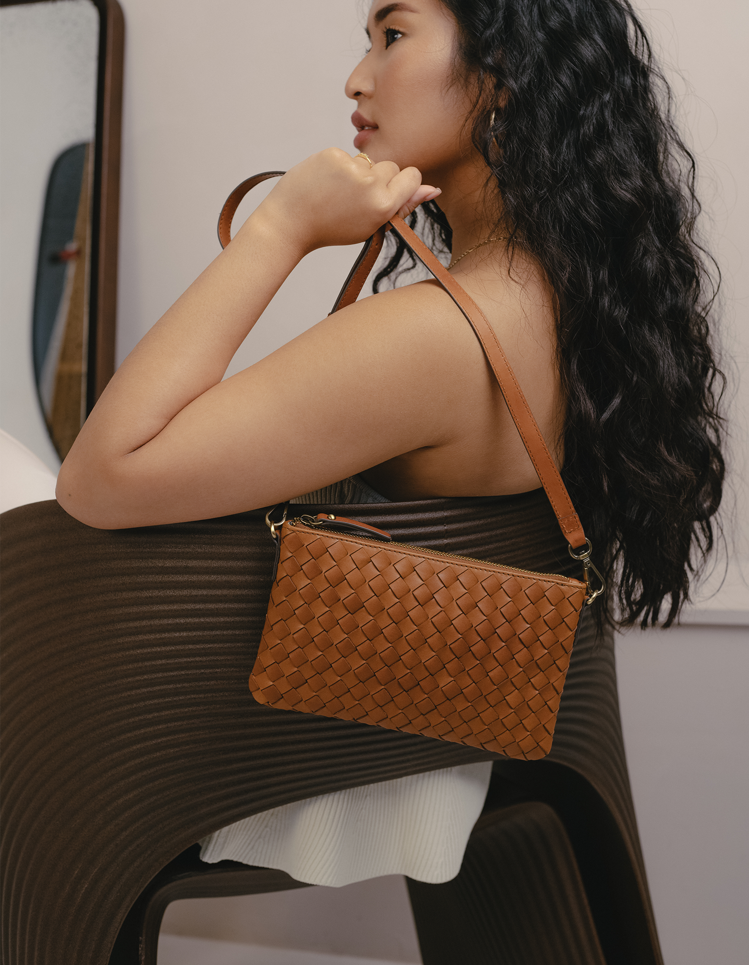 Sac-Lexi-cognac-woven-classic-leather-O-my-bag07