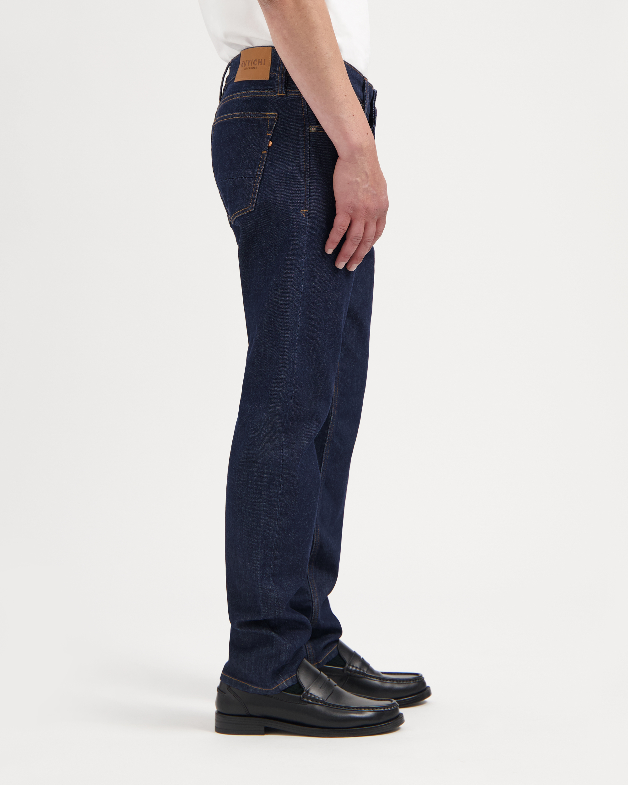 Jeans-Jim-Dark-Rinse-coton-regénératif-Kuyichi05
