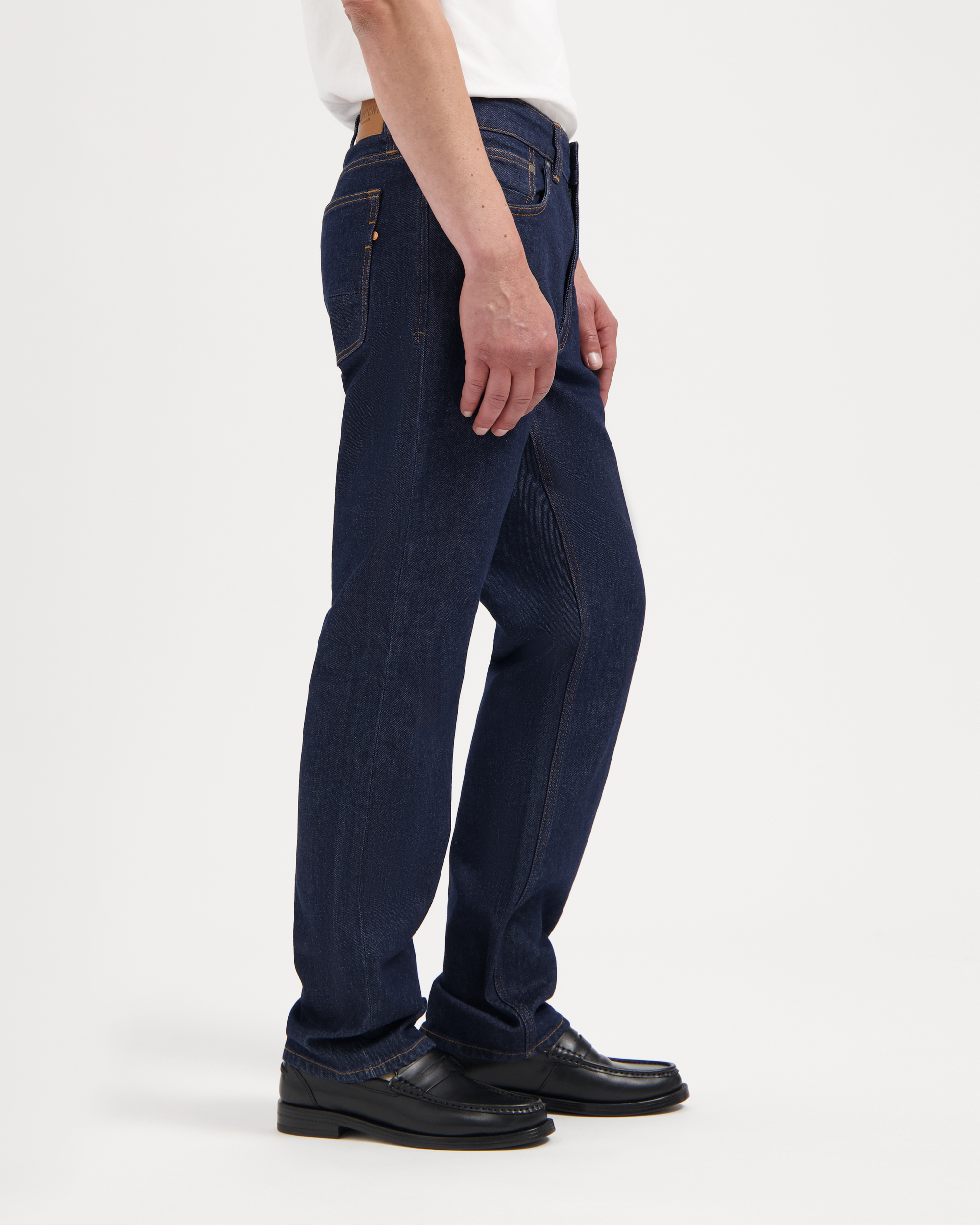 Jeans-Scott-Dark-Rinse-coton-regénératif-Kuyichi05