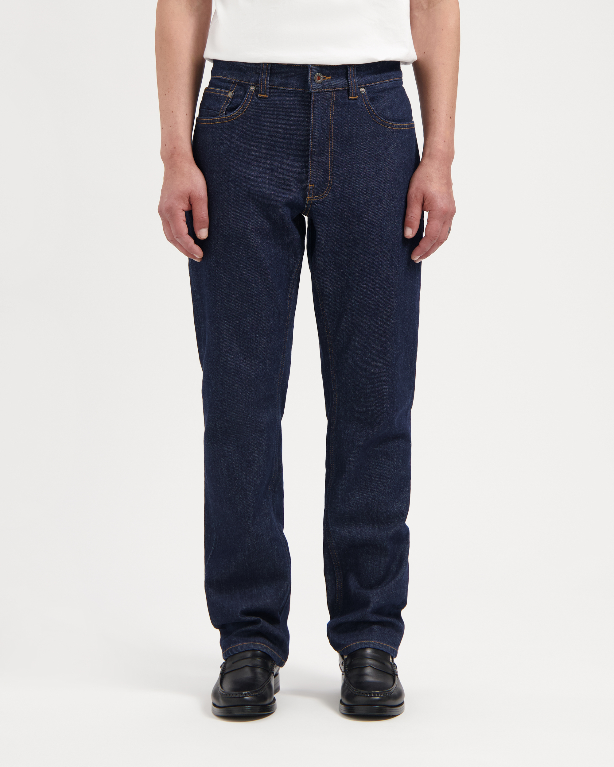 Jeans-Scott-Dark-Rinse-coton-regénératif-Kuyichi04