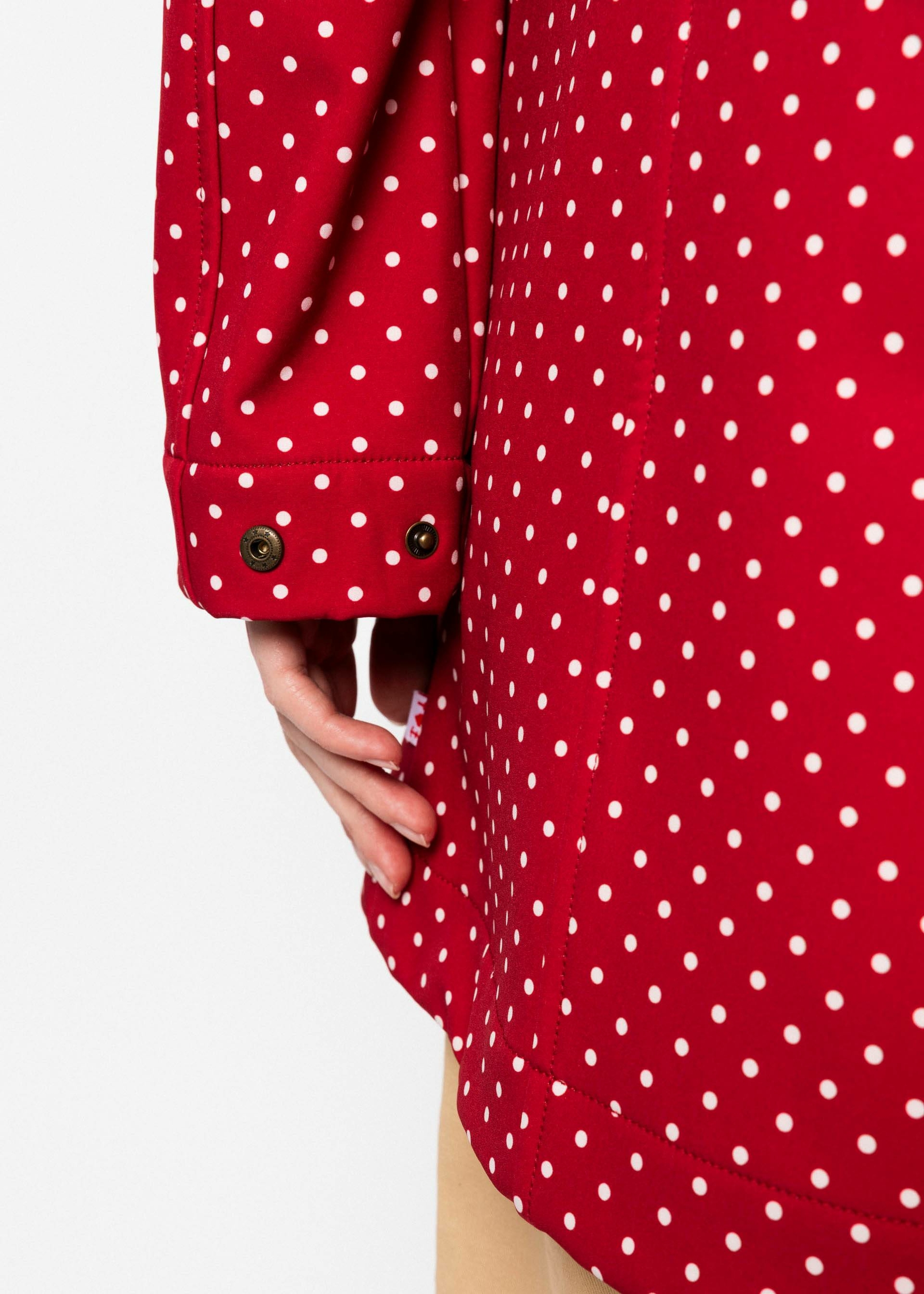 Anorak-wild-weather-rouge-mrs-pretty-dotty-polyester-recycle-Blutsgeschwister05