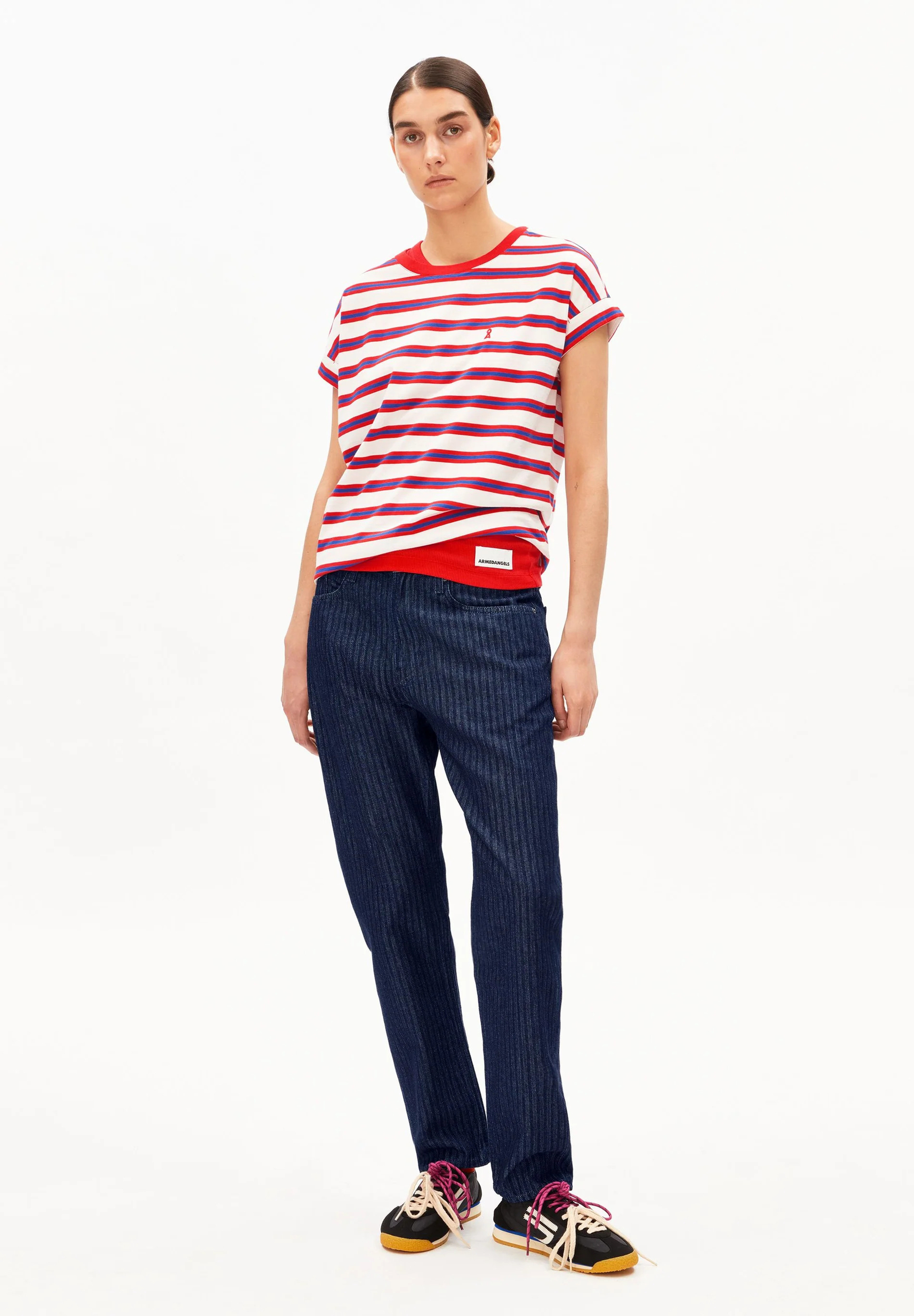 T-shirt-Idaara-Striped-oatmilk-mars-red-dynamo-blue-coton-biologique-Armed-Angels05