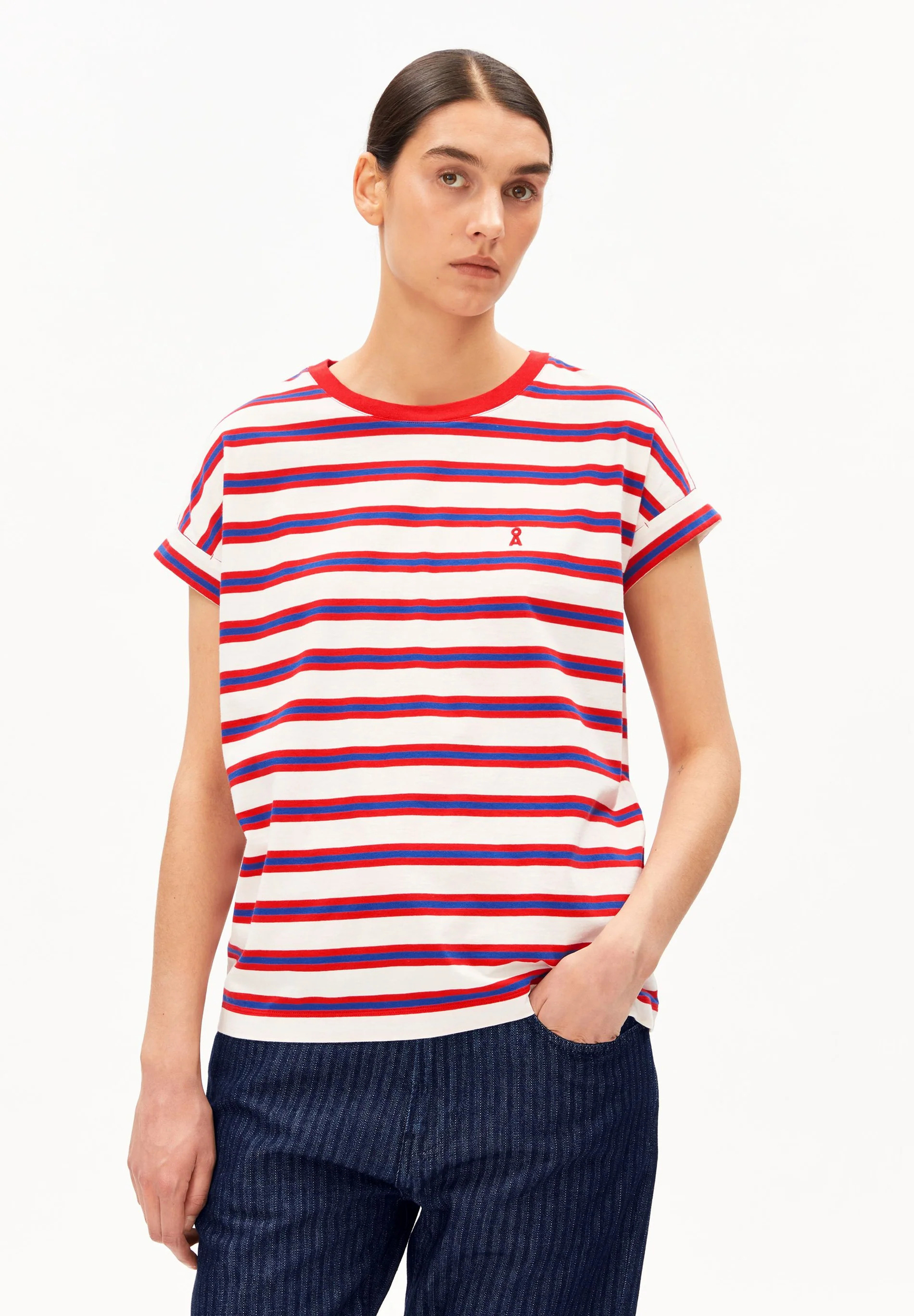 T-shirt-Idaara-Striped-oatmilk-mars-red-dynamo-blue-coton-biologique-Armed-Angels01