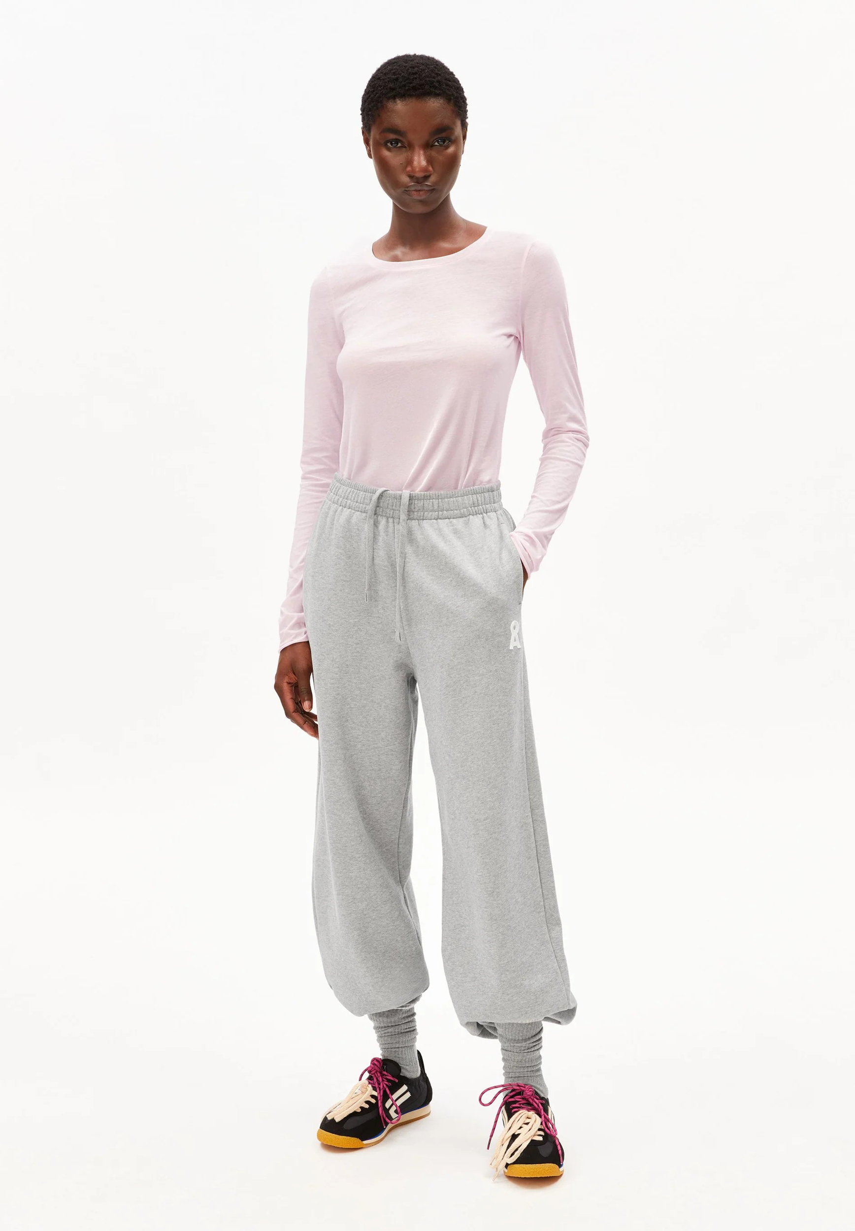 T-shirt-Einiaara-pink-mist-coton-biologique-Armed-angels05