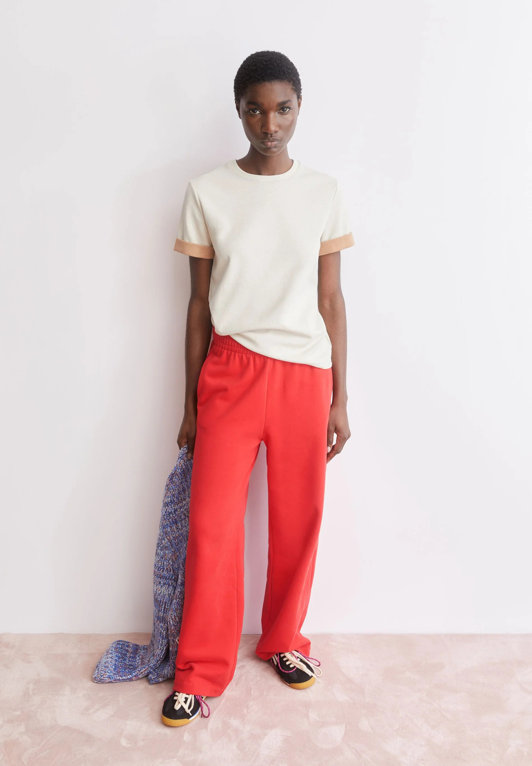 T-shirt-Un-Wasted-undyed-cinnamon-dust-coton-biologique-coton-recyclé-Armed-Angels04