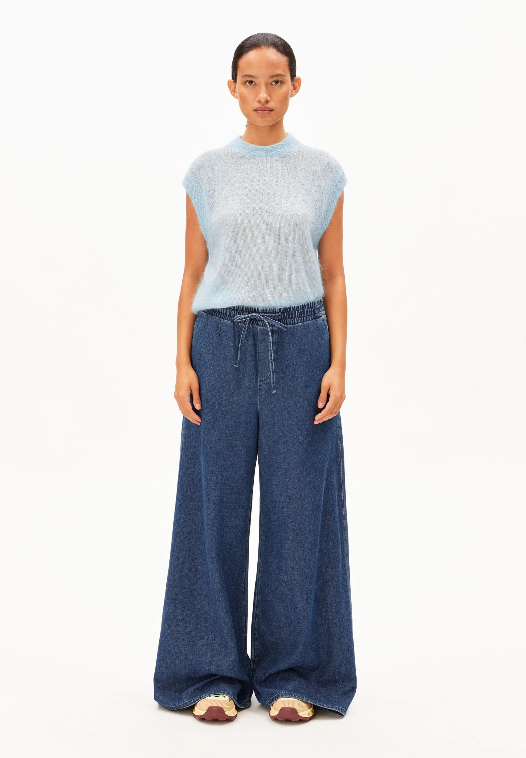 Jeans-Kelaani-eau-coton-biologique-tencel-Armed-Angels05