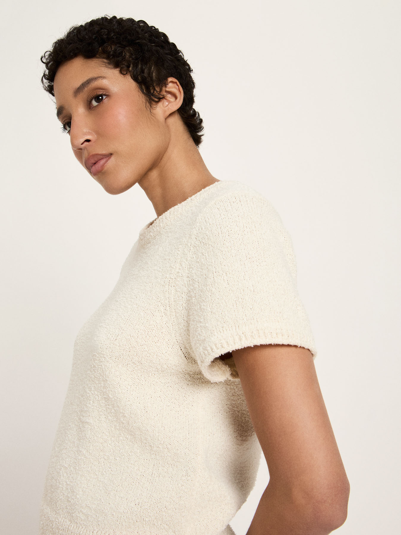 Pull-Adama-creme-bouclé-Kurzarmpullover-coton-biologique-polyester-recyclé02