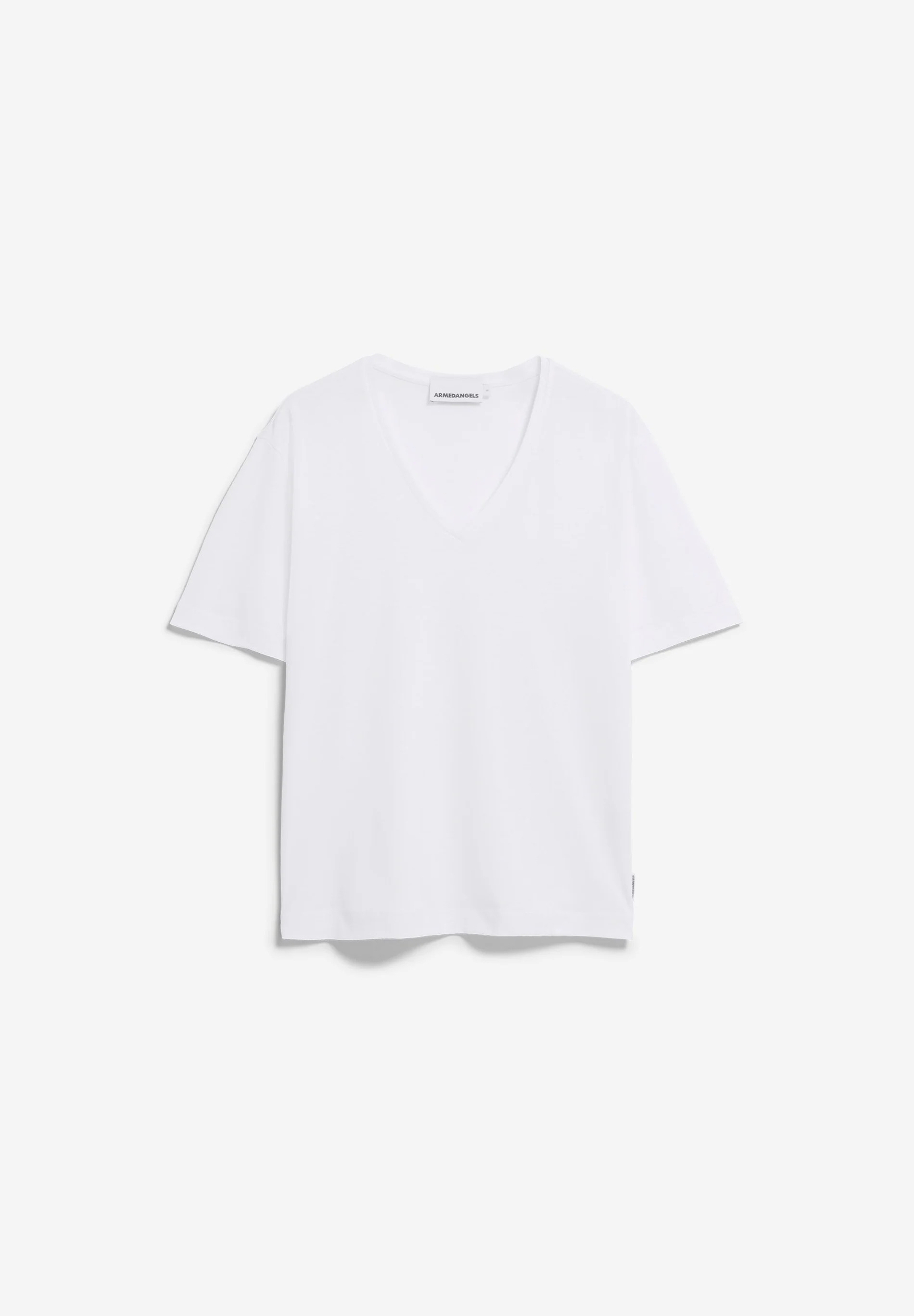 T-shirt-Avril-V-neck-white-coton-biologique-tencel-Armed-angels06