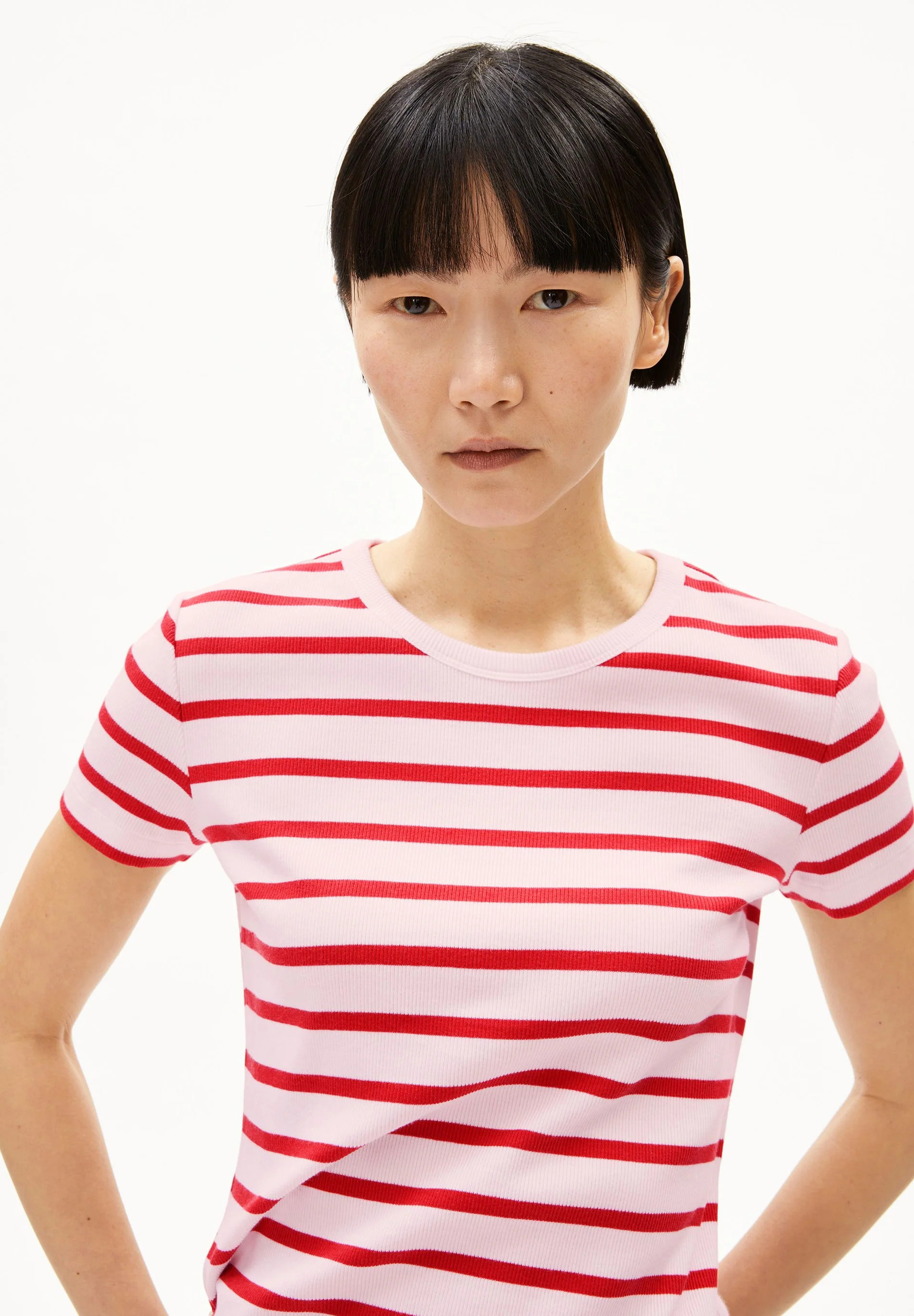 T-shirt-Kardaa-pink-mist-mar-red-coton-biologique-Armed-angels03