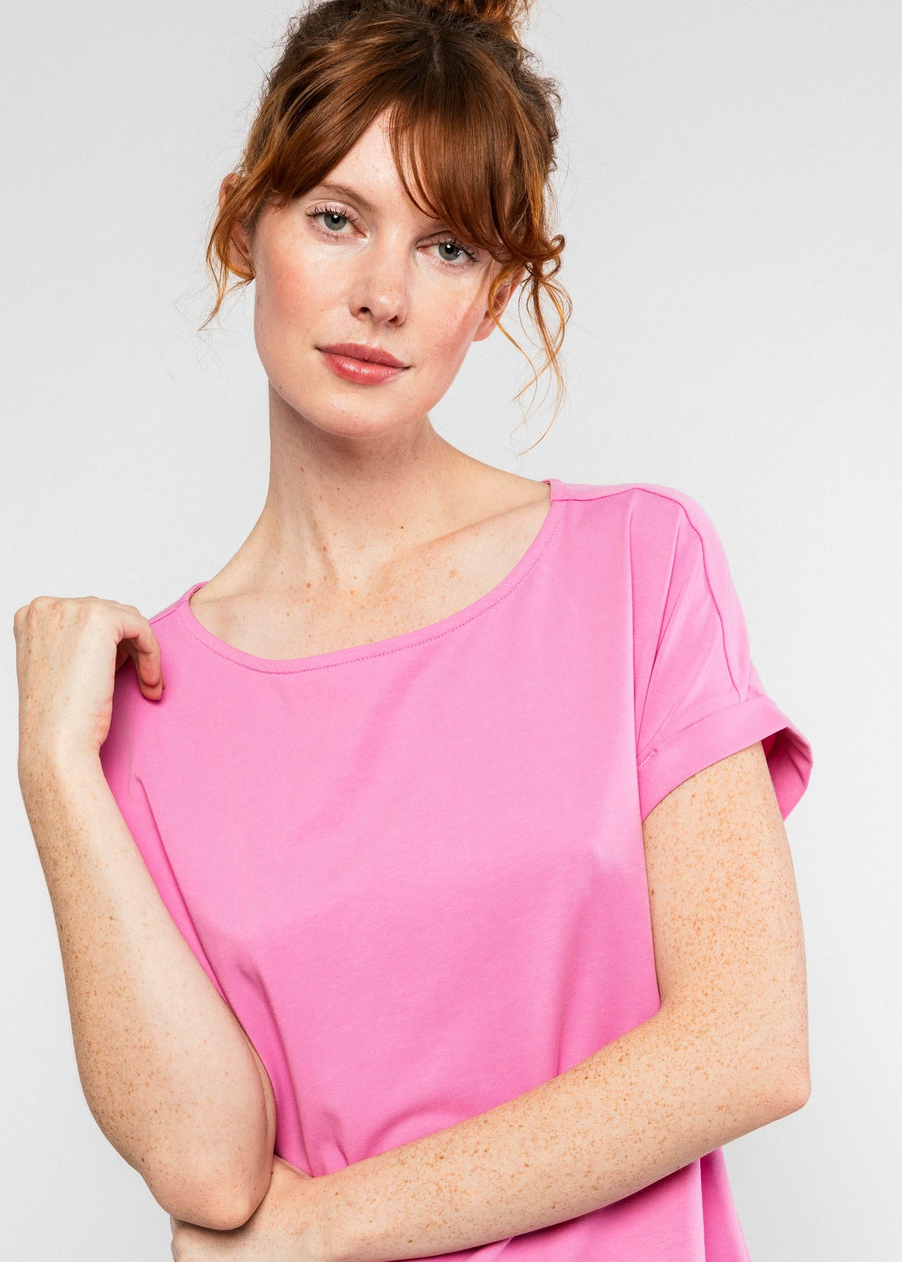 T-shirt-glow-and-grow-summer-strawberry-pink-coton-biologique-Blutsgeschwister04