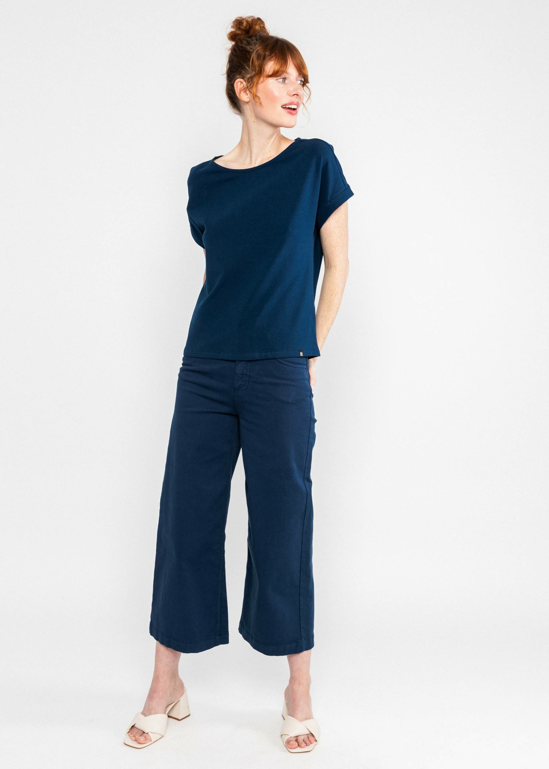 T-shirt-glow-and-grow-summer-ultramarine-blue-coton-biologique-Blutsgeschwister05