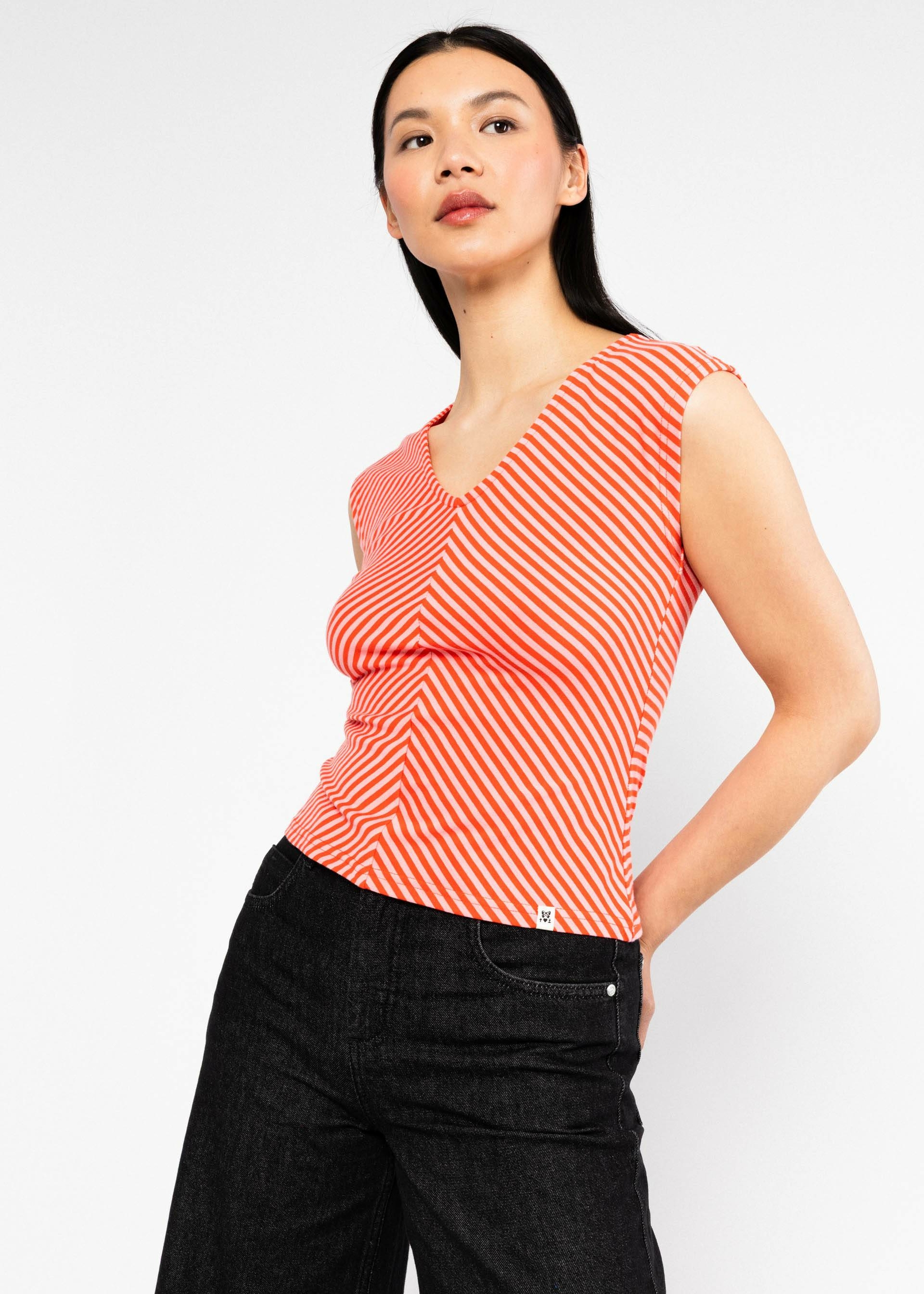 T-shirt-vintage-v-neck-red-viva-el-sol-stripe-coton-biologique-Blutsgeschwister01
