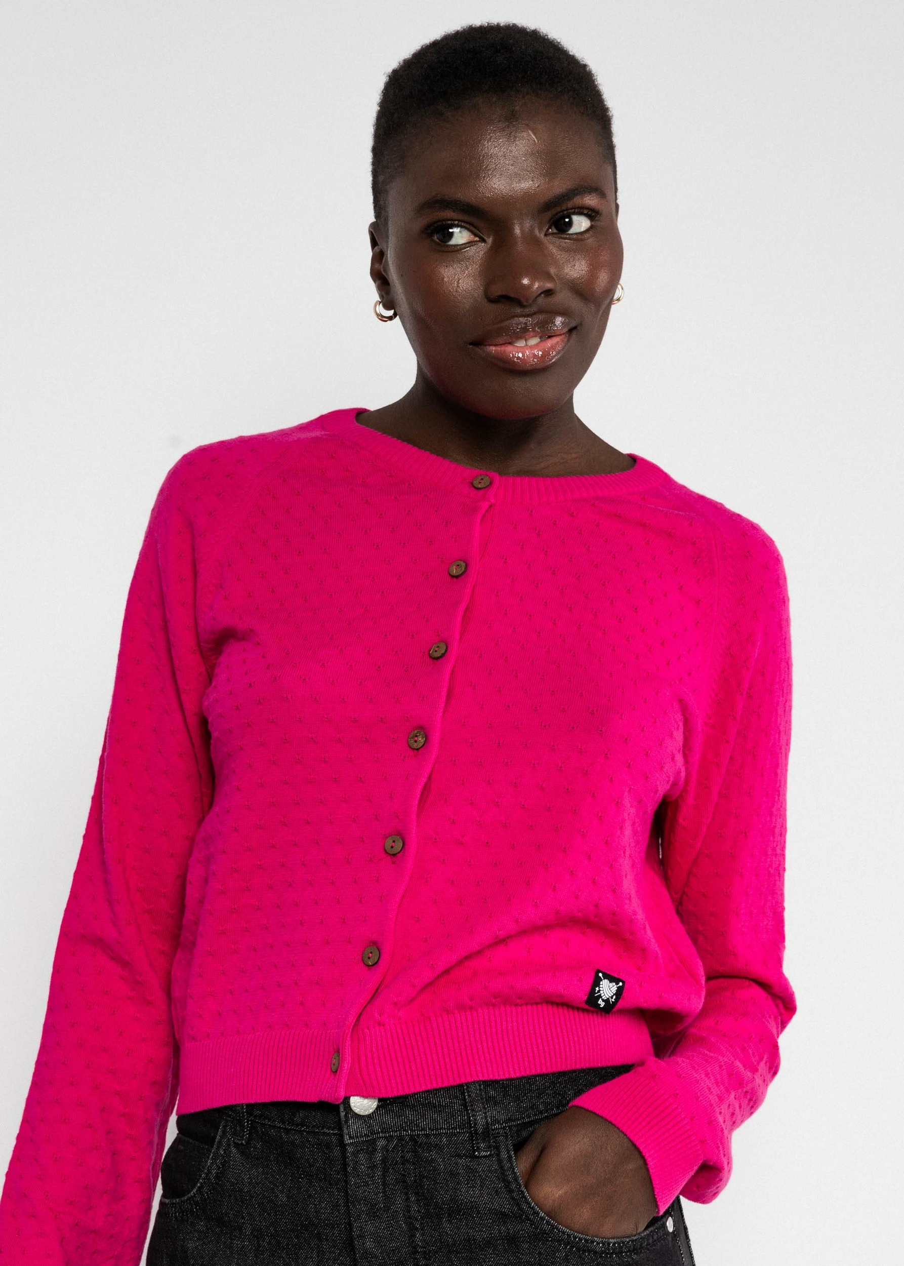 Cardigan-sweet-knit-pink-dragon-fruit-coton-biologique-Blutsgeschwister04