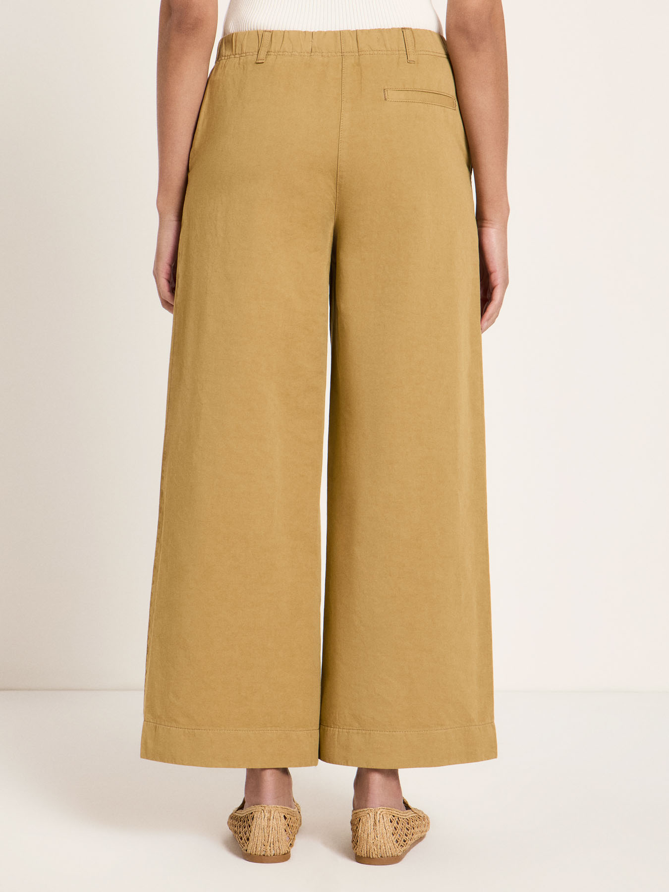 Pantalon-Amandine-Verkürzte-Hose-khaki-coton-biologique-lin-Lanius05