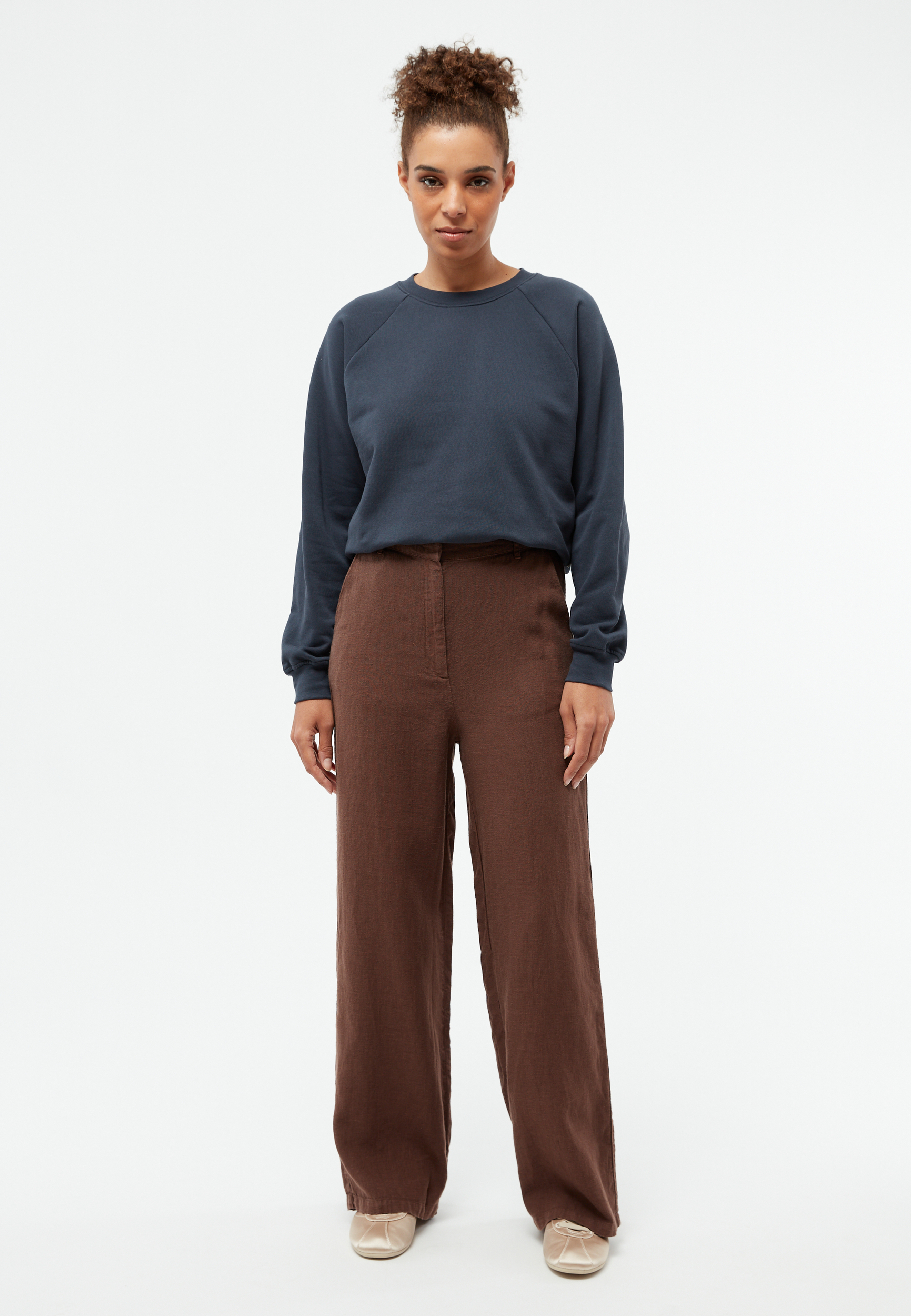 Pantalon-Beatrice-chocolate-brown-lin-Givn04