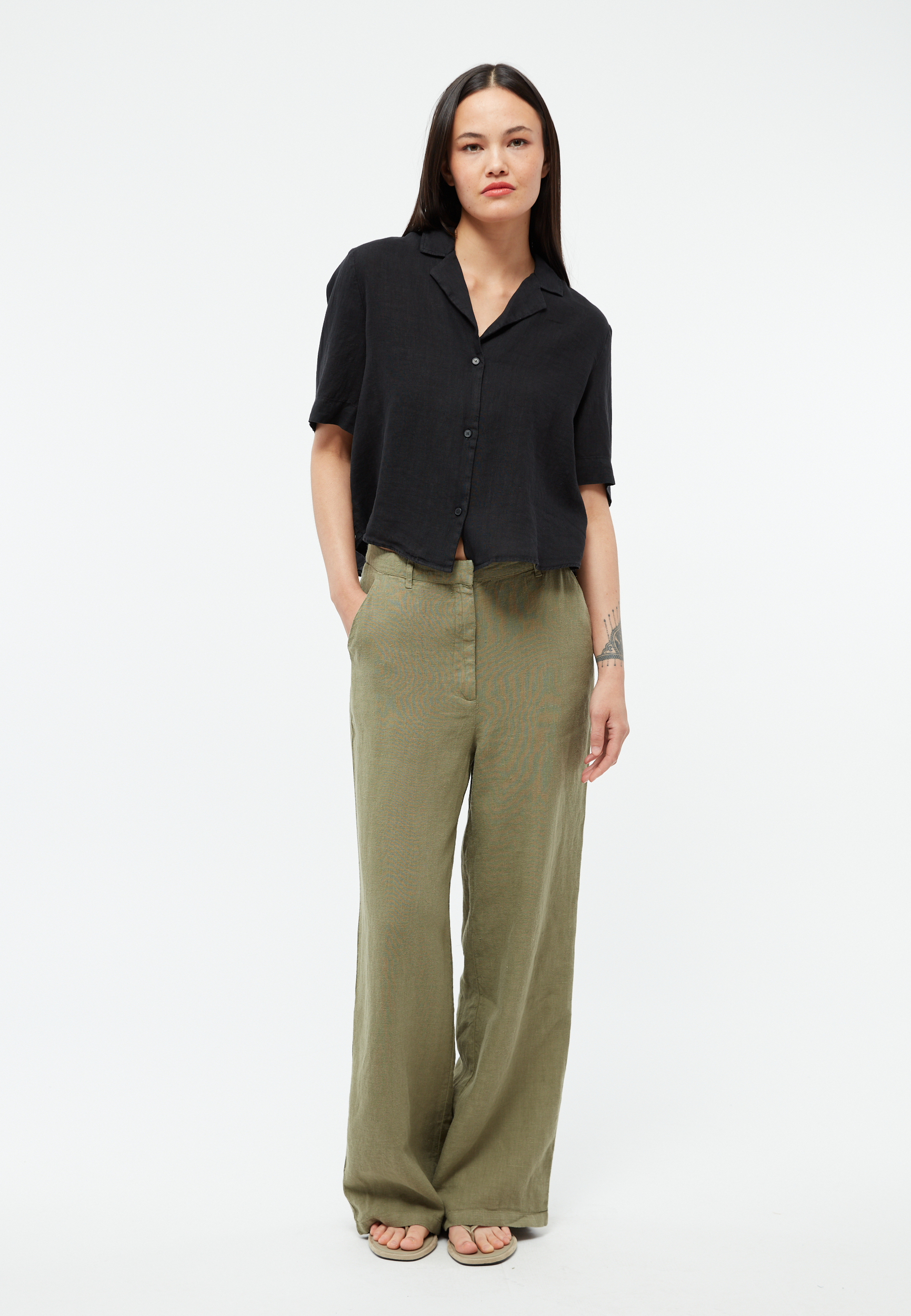 Pantalon-Beatrice-faded-olive-lin-Givn04