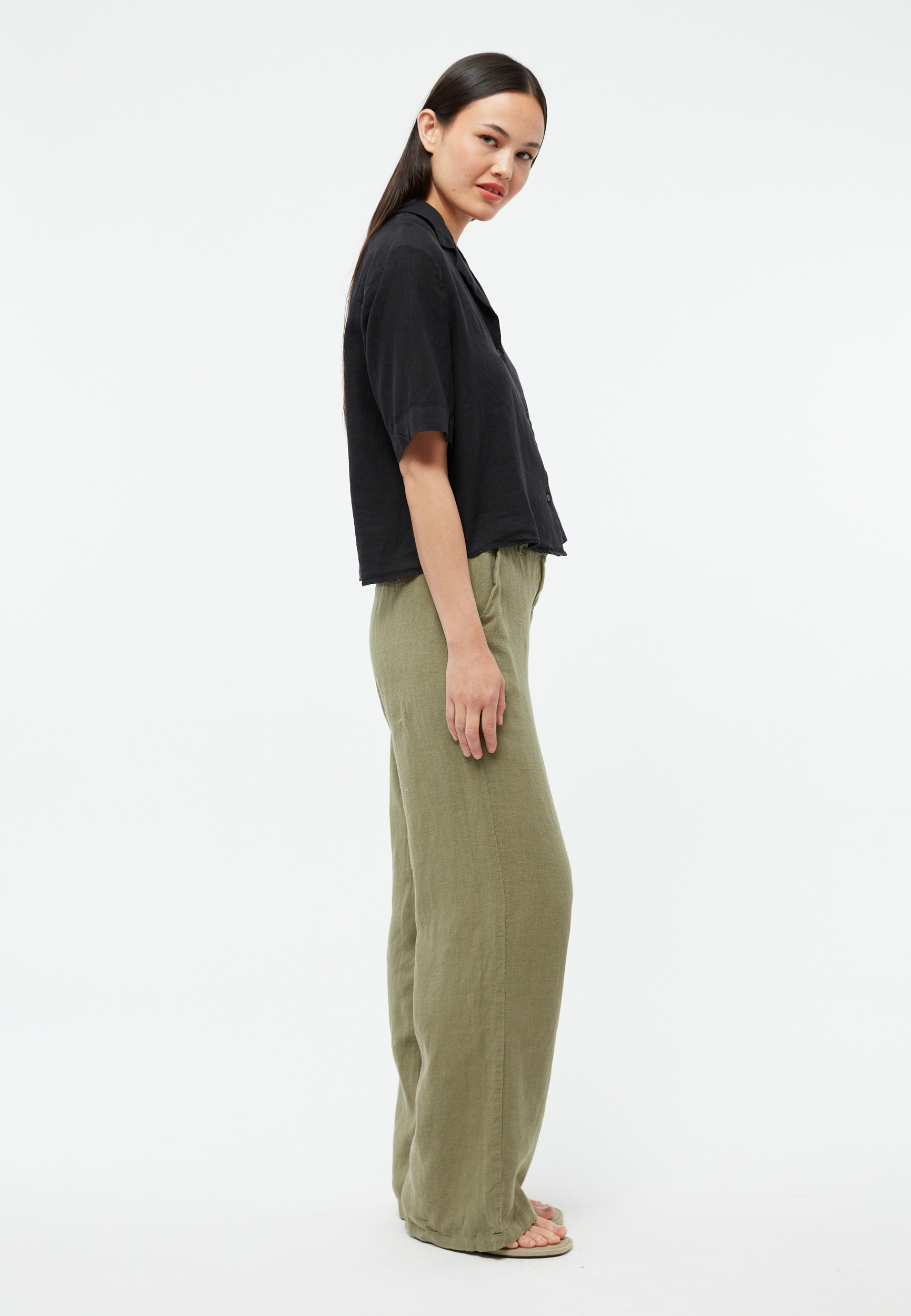 Pantalon-Beatrice-faded-olive-lin-Givn05